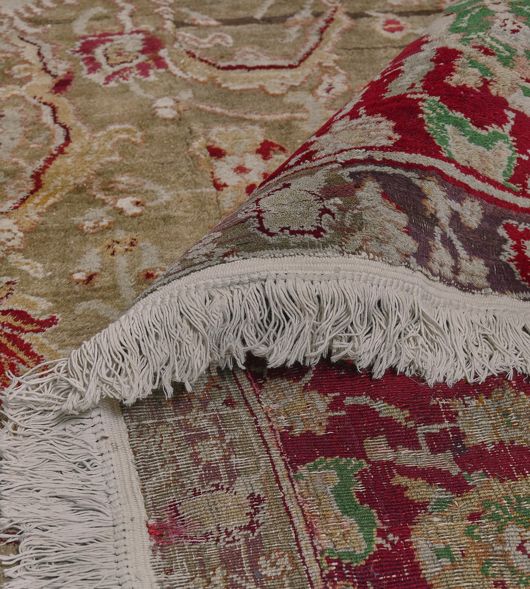 Oversized Antique Hand-woven Wool Floral Agra Rug 11'x17' For Sale 4
