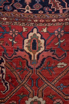 Oversized Antique Heriz Serapi Carpet, Excellent Condition