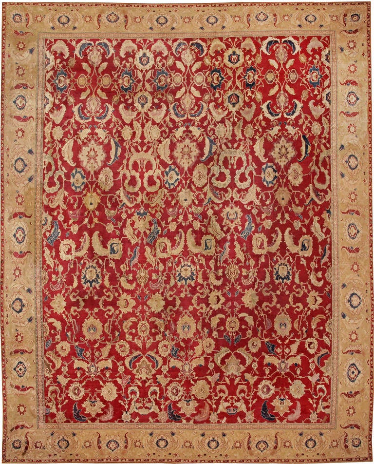 Antique Indian Agra Carpet. Size: 16 ft 7 in x 20 ft 10 in In Good Condition For Sale In New York, NY