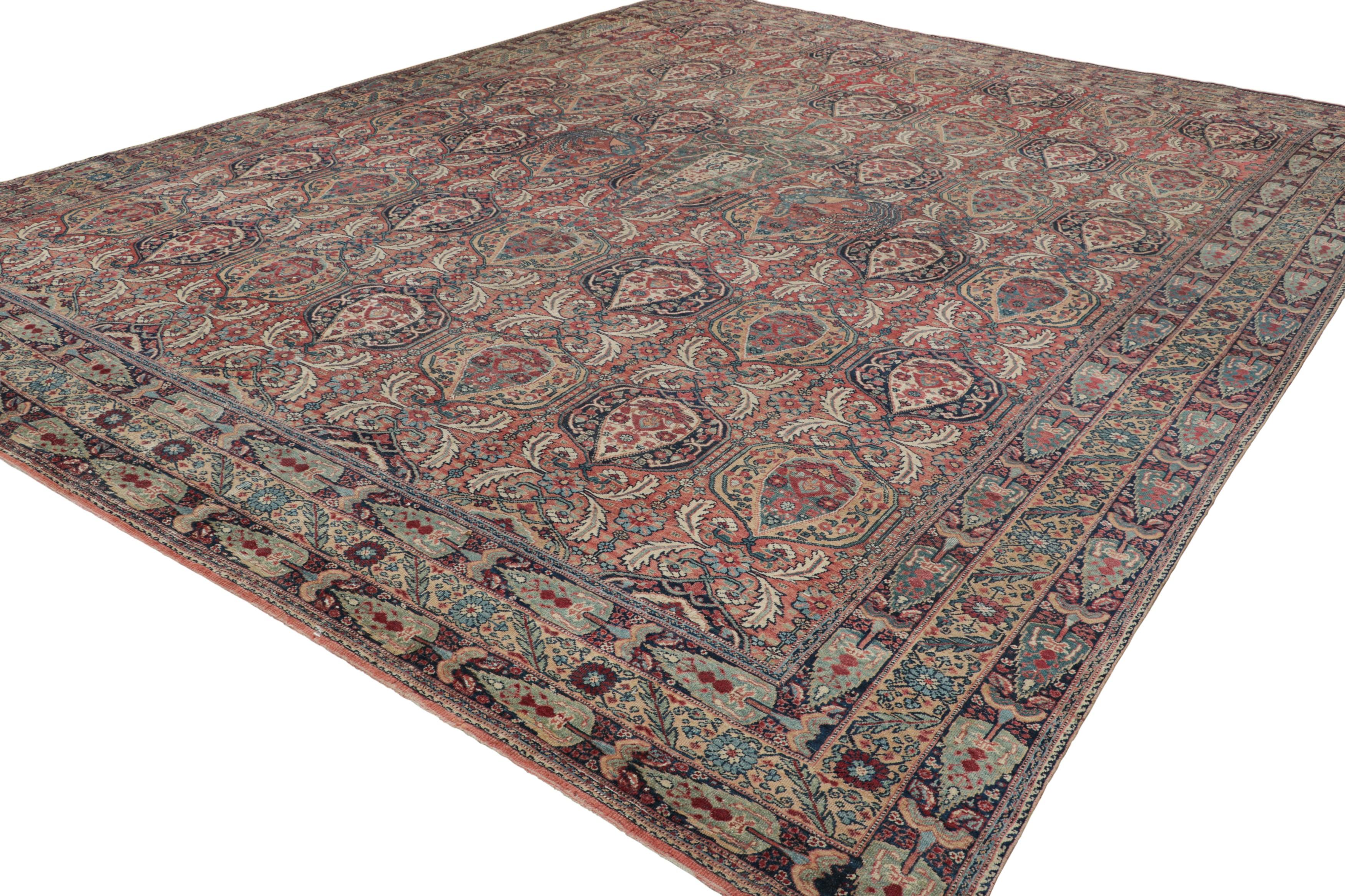 Übergroßer antiker Kerman Lavar-Teppich in Rot mit Blumenmuster  Rug & Kilim (Handgeknüpft) im Angebot