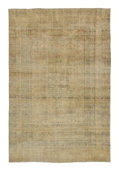 Oversized Antique Kermanshah Rug in Gold & Beige Floral Pattern - Rug & Kilim