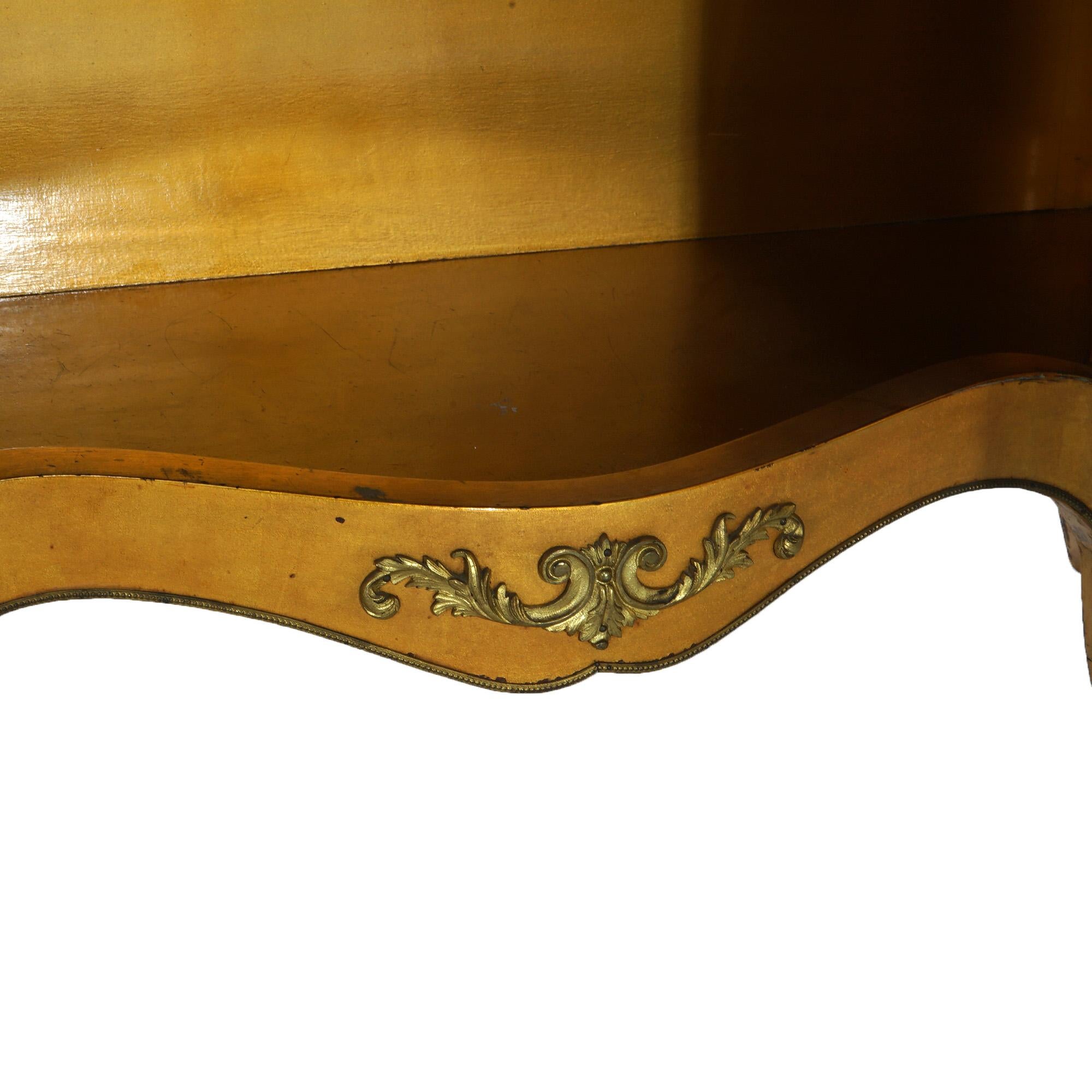 Vitrina sovradimensionata in legno dorato e ormeggio decorata in Vernis Martin dell'epoca Luigi XIV in vendita 8
