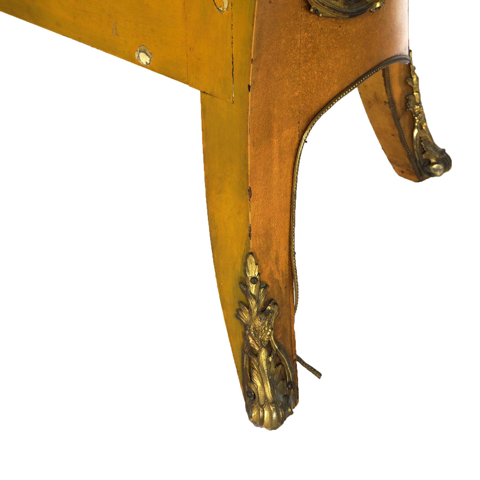 Vitrina sovradimensionata in legno dorato e ormeggio decorata in Vernis Martin dell'epoca Luigi XIV in vendita 15
