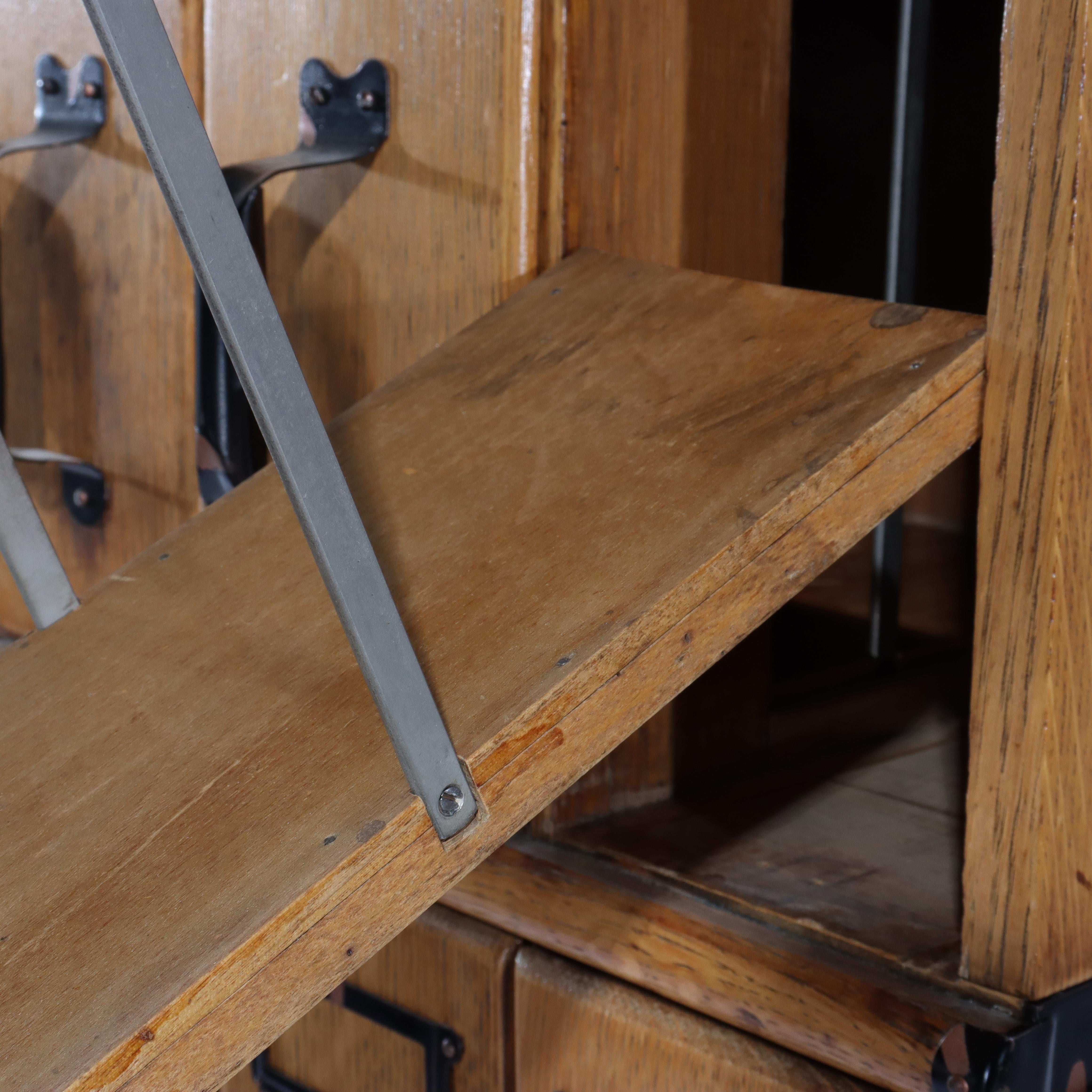 Oversized Antique Oak 6 Section 30 Drawer File Cabinet C1920 In Good Condition For Sale In Big Flats, NY