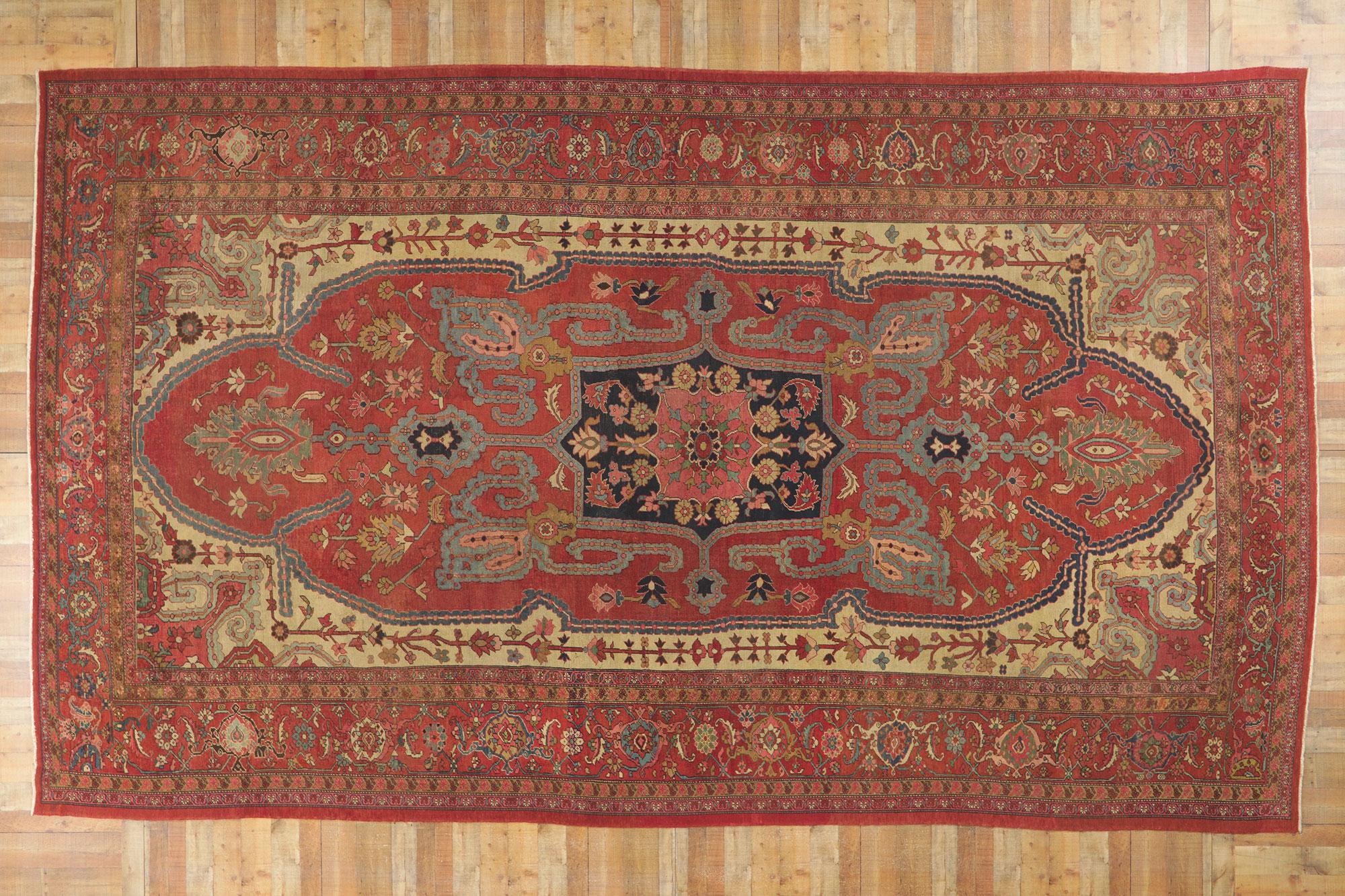 Oversized Antique Persian Bakshaish Rug, Timeless Appeal Meets Perpetually Posh For Sale 4