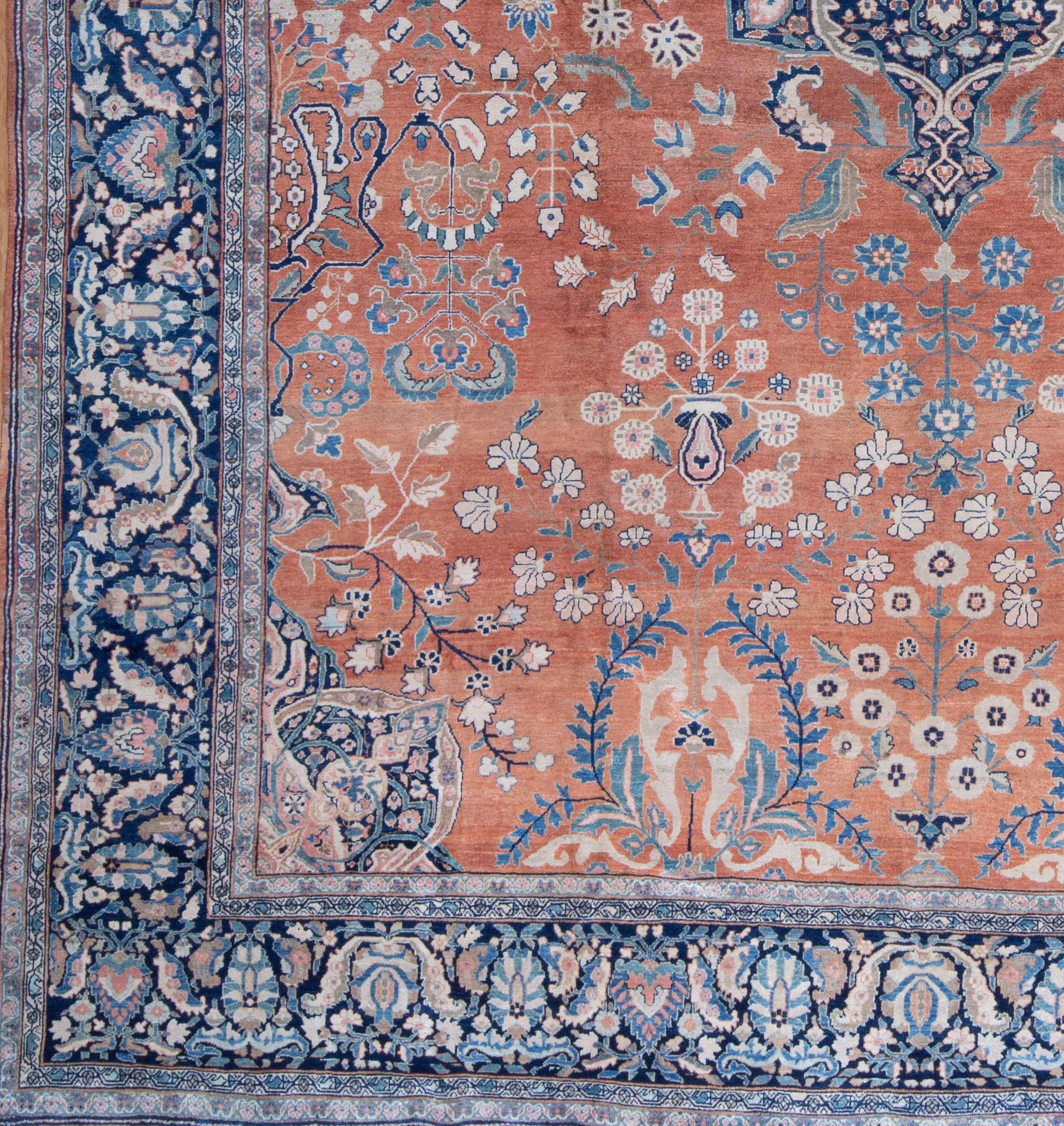 Oversized Antique Persian Ferahan Sarouk Coral and Blue Rug, late 19th Century In Good Condition For Sale In Hudson, NY