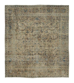 Übergroßer antiker persischer Kerman Teppich mit floralem Distressed Design - Rug & Kilim