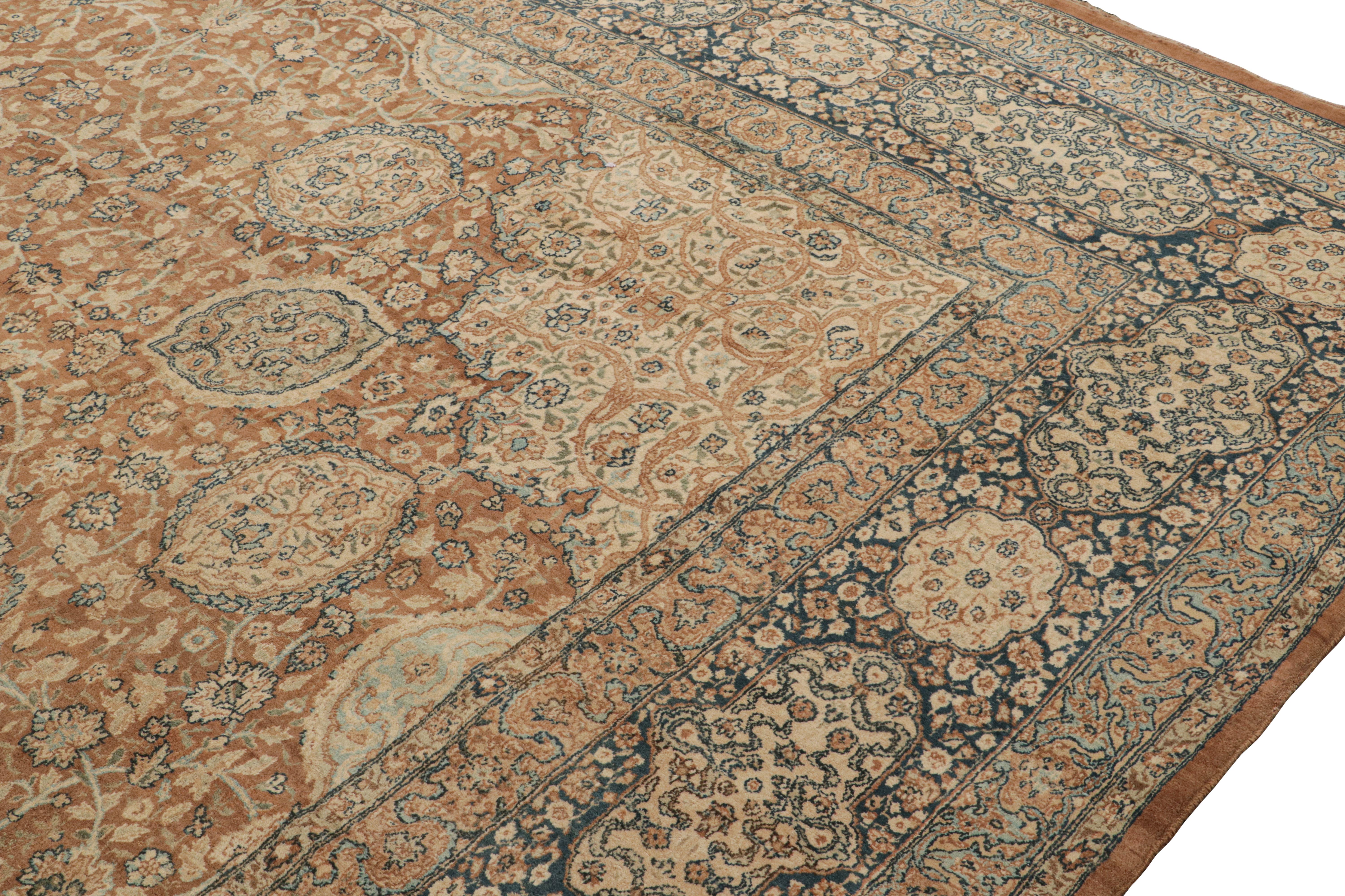 Tapis persan Kerman surdimensionné avec médaillons floraux, de Rug & Kilim Bon état - En vente à Long Island City, NY