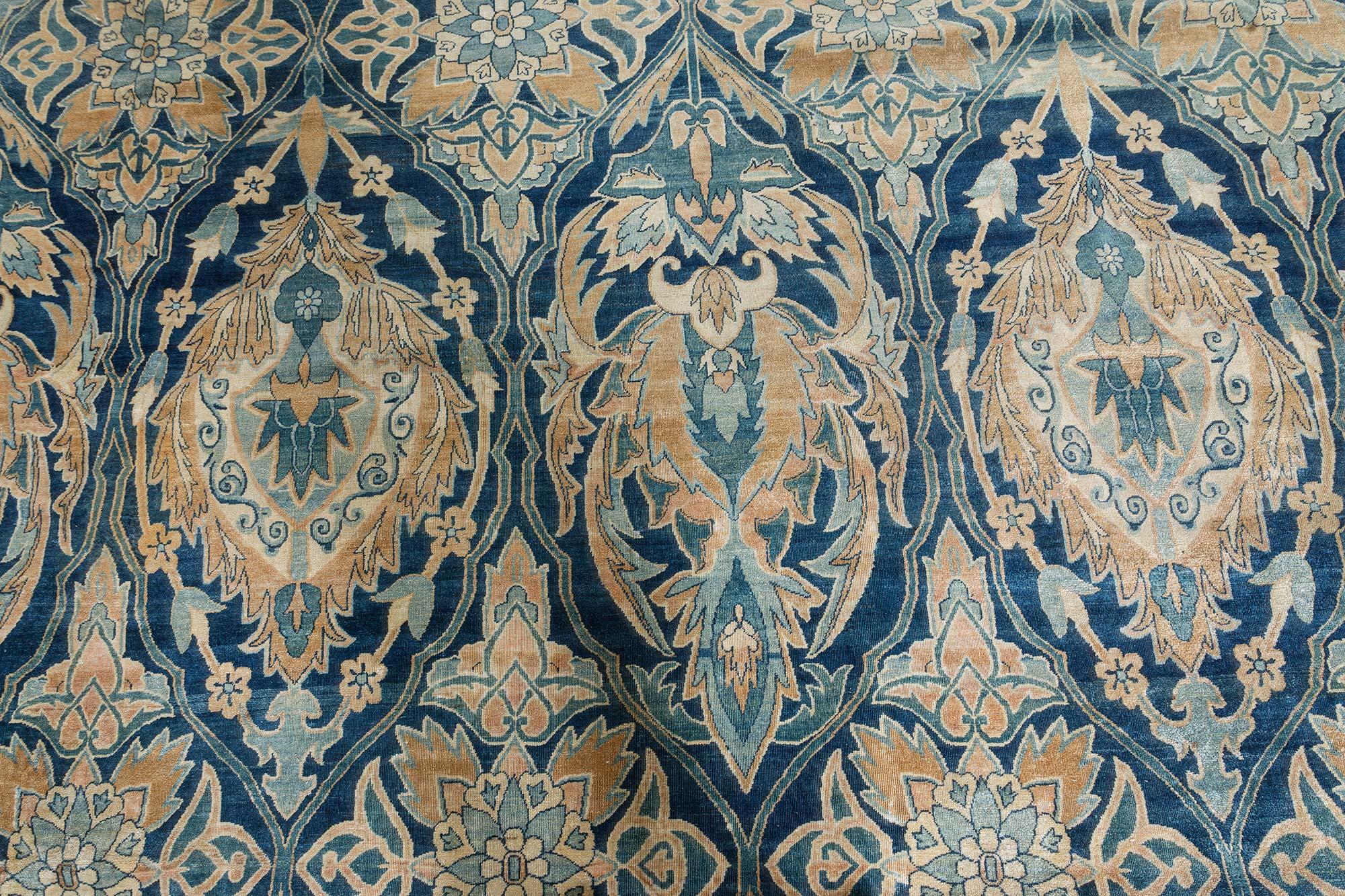 Oversized antique Persian Kirman rug
Size: 14'10