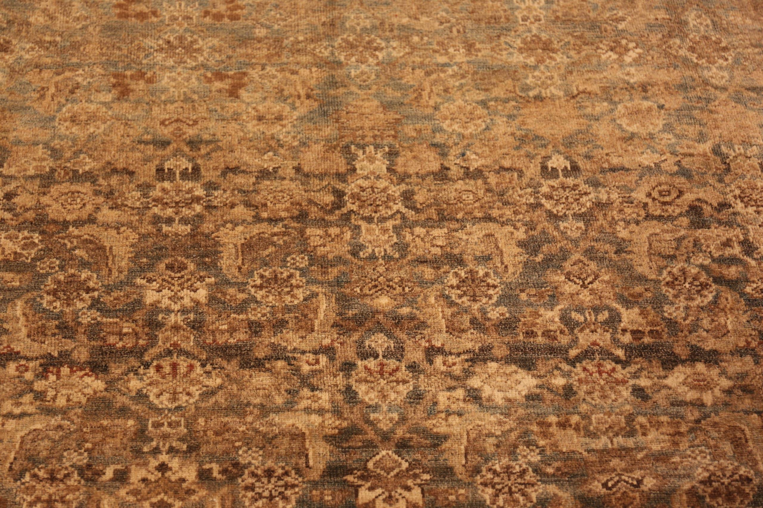 20th Century Antique Persian Malayer Rug. Size: 10 ft 4 in x 22 ft 2 in For Sale