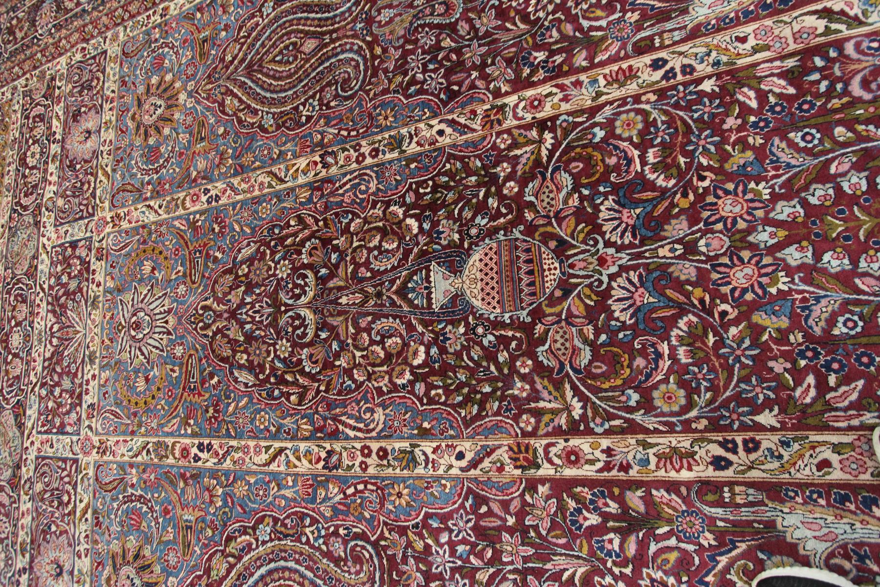 Oversized Antique Persian Rug Kermanshah Rug Lavar Rug Kork Palace 1890 For Sale 2