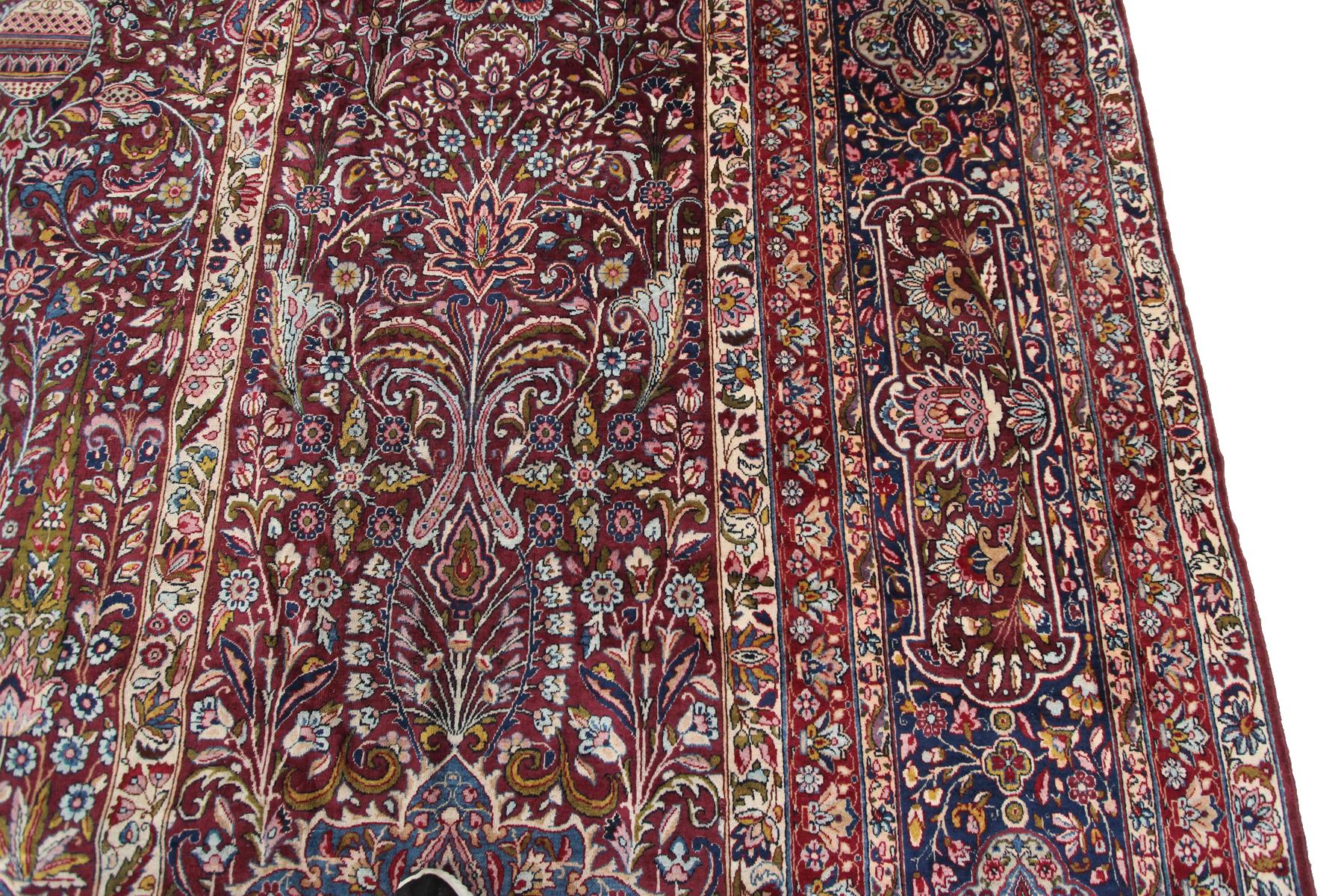 Oversized Antique Persian Rug Kermanshah Rug Lavar Rug Kork Palace 1890 For Sale 3
