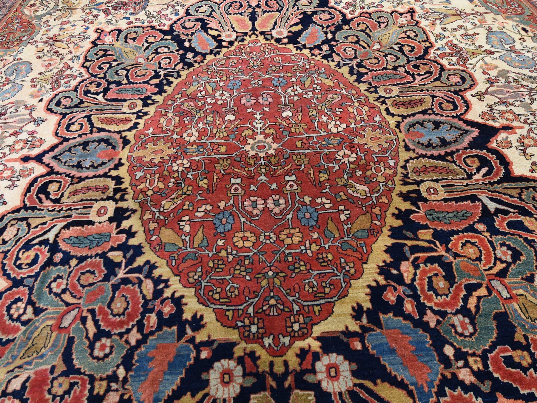 Oversized Antique Persian Sarouk Fereghan with Birds Full Pile and Soft Rug For Sale 2