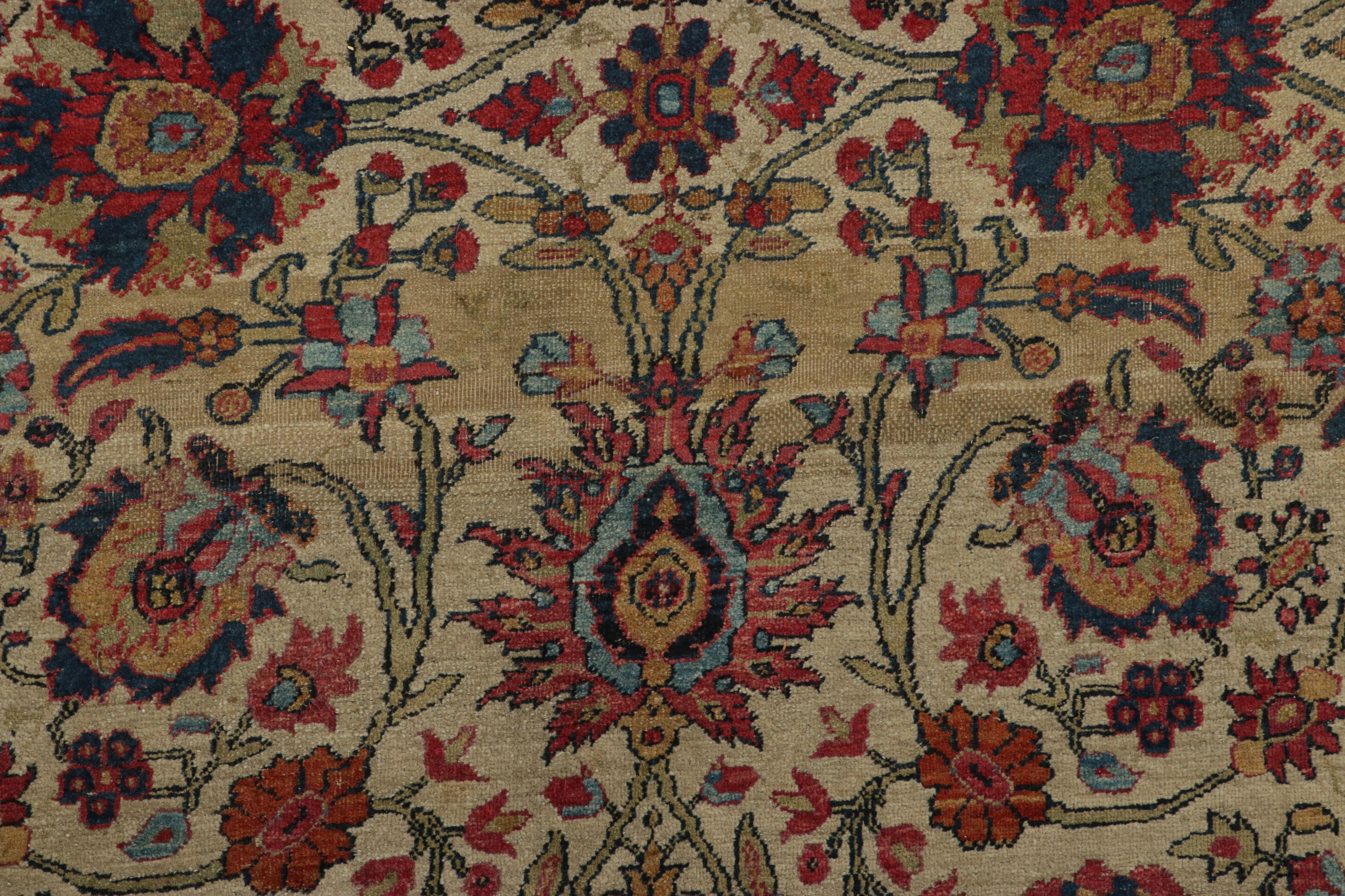 Übergroßer antiker persischer Sarouk Teppich in Beige mit floralen Mustern - Rug & Kilim (Handgeknüpft) im Angebot