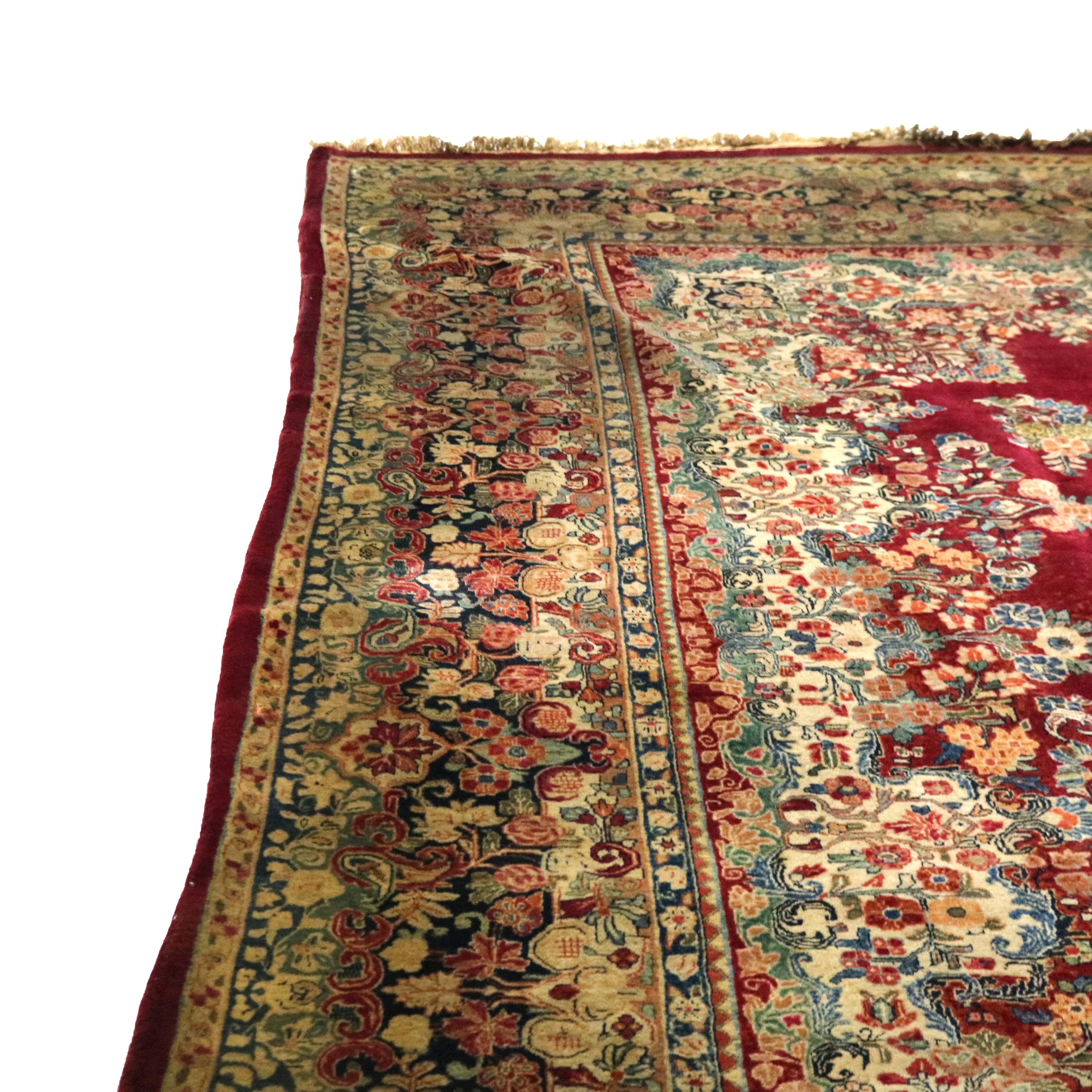 Antiker persischer Sarouk-Wollteppich in Übergröße aus Sarouk, um 1920 (20. Jahrhundert) im Angebot