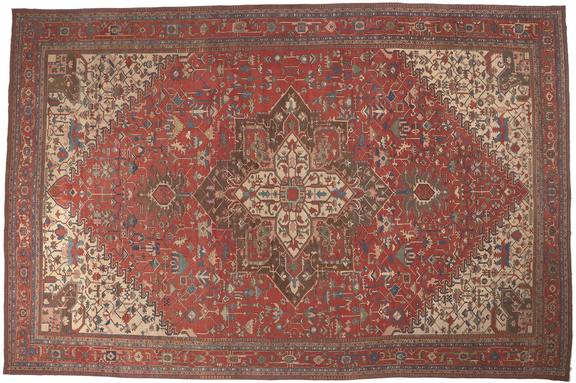 Oversized Antique Persian Serapi Rug, Hotel Lobby Size Carpet For Sale 4