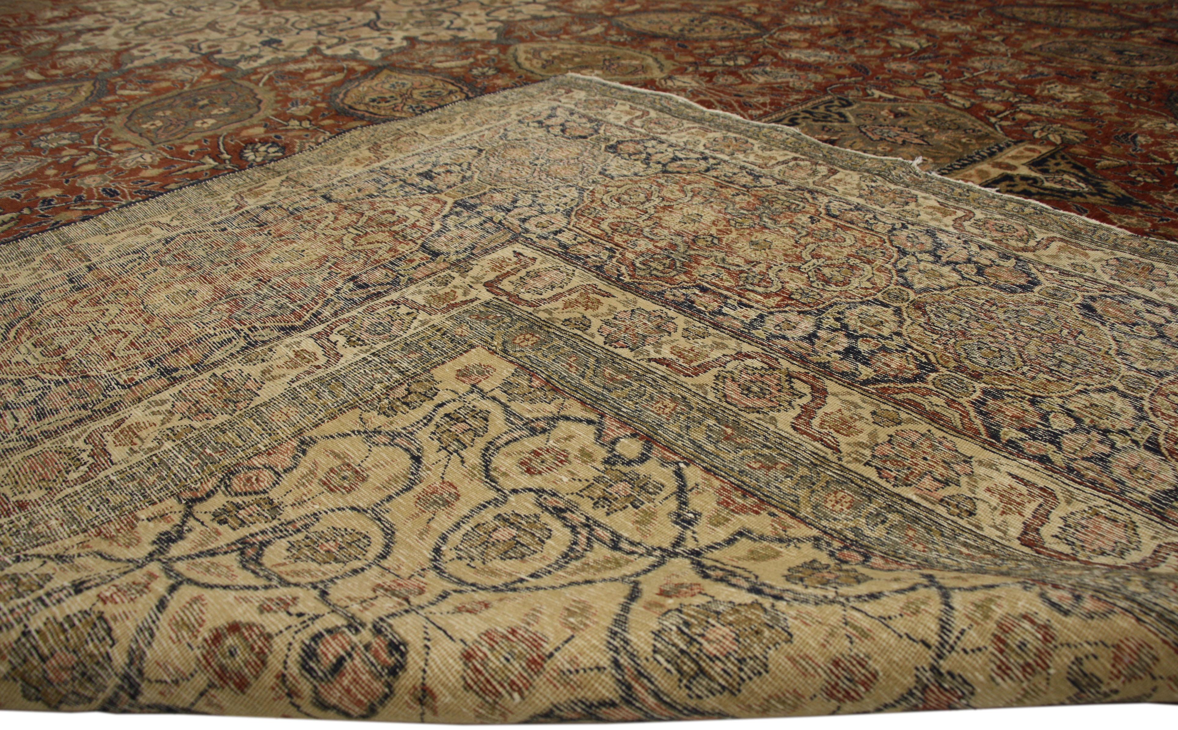 Alfombra Persa Tabriz Antigua de Estilo Tradicional de Finales del Siglo XIX en venta 1