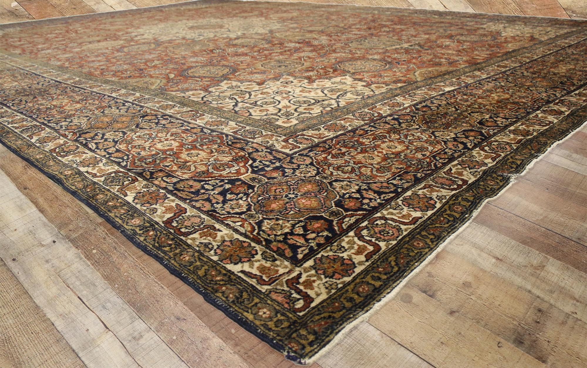 Alfombra Persa Tabriz Antigua de Estilo Tradicional de Finales del Siglo XIX en venta 2