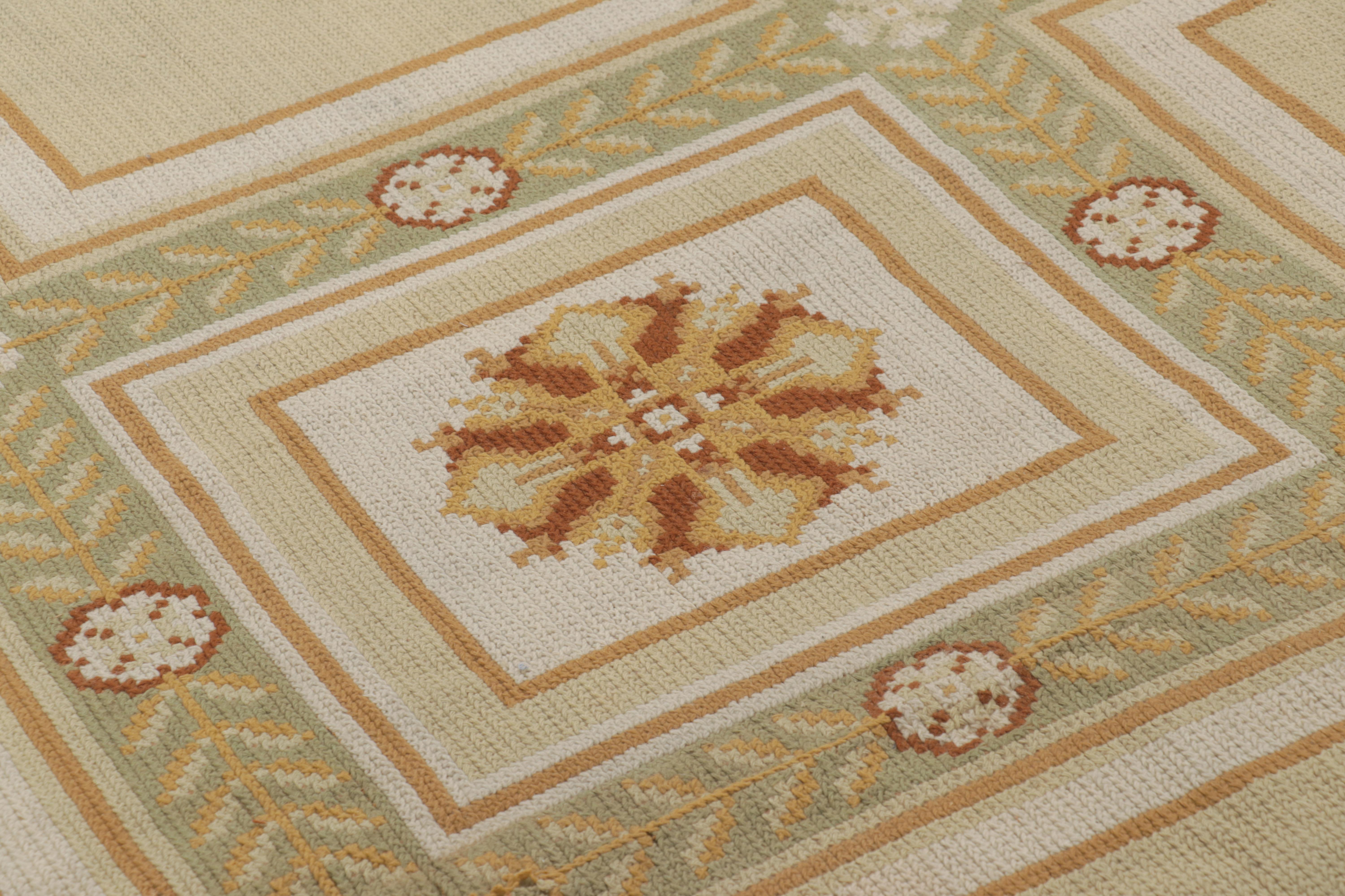 Alfombra portuguesa antigua de gran tamaño con motivos florales - Rug & Kilim Portugués en venta