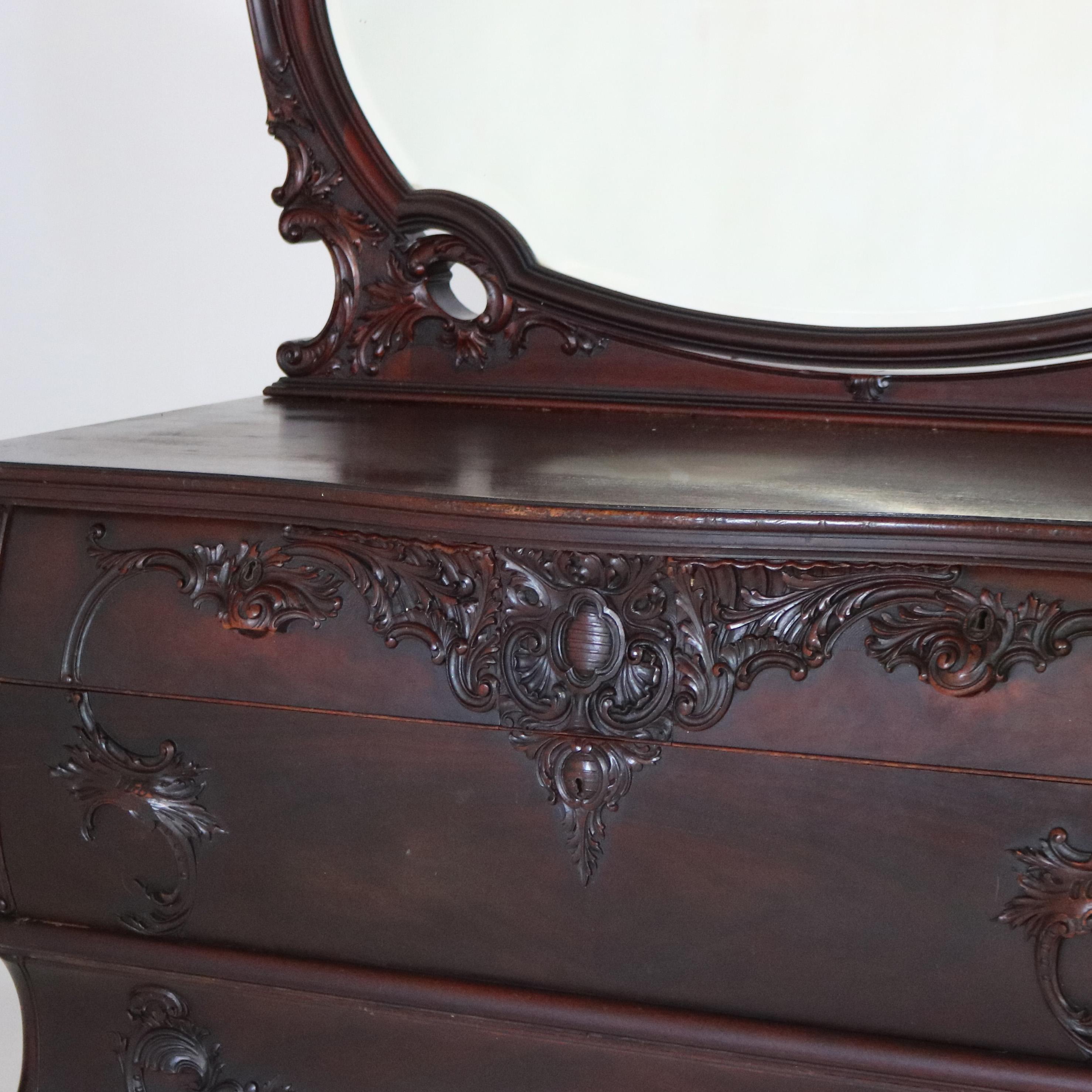 20ième siècle Commode RJ Horner surdimensionnée en acajou sculpté avec miroir C1900 en vente