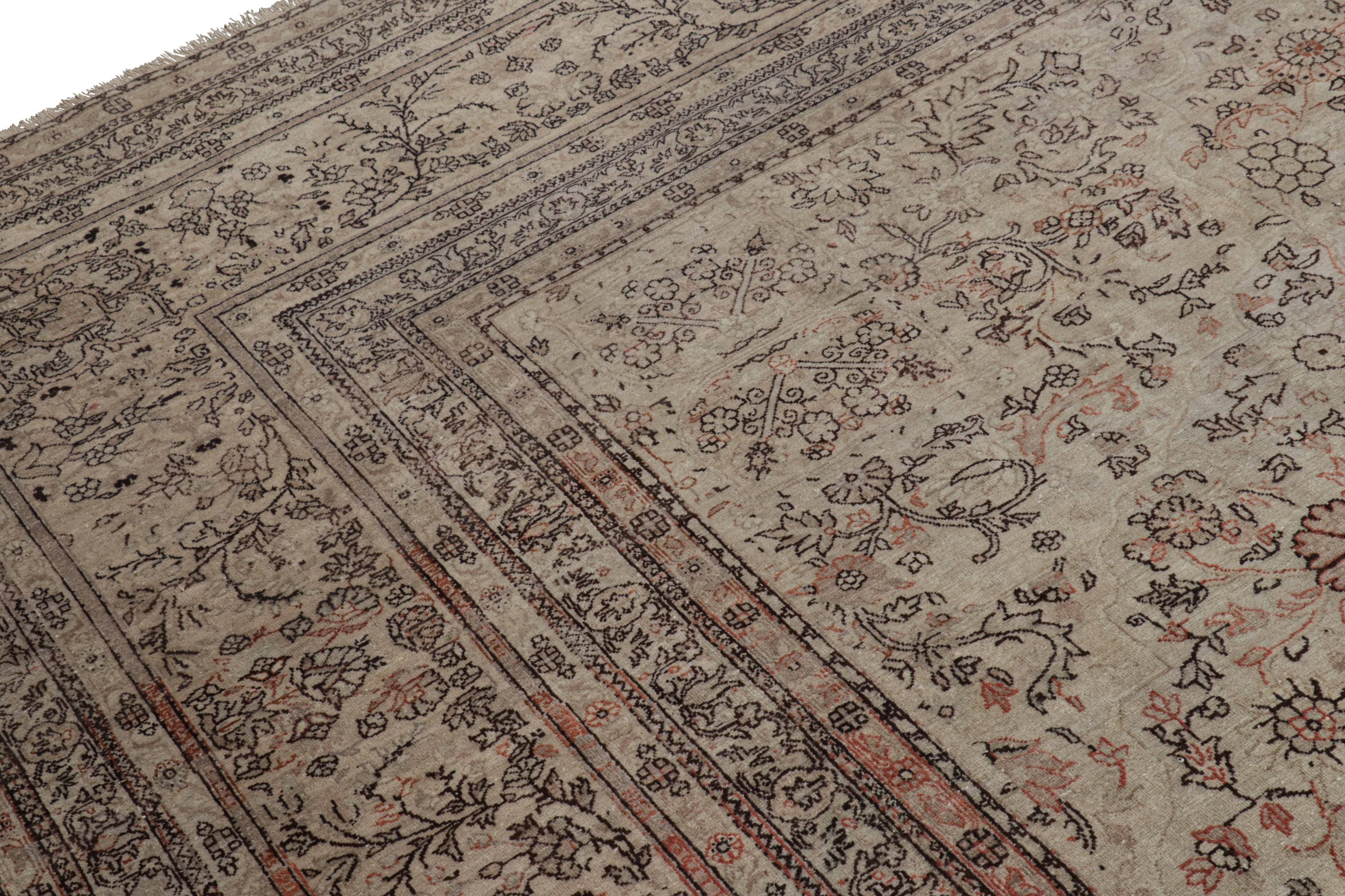 Early 20th Century Oversized Antique Sivas Rug in Beige and Red Floral Patterns, from Rug & Kilim For Sale