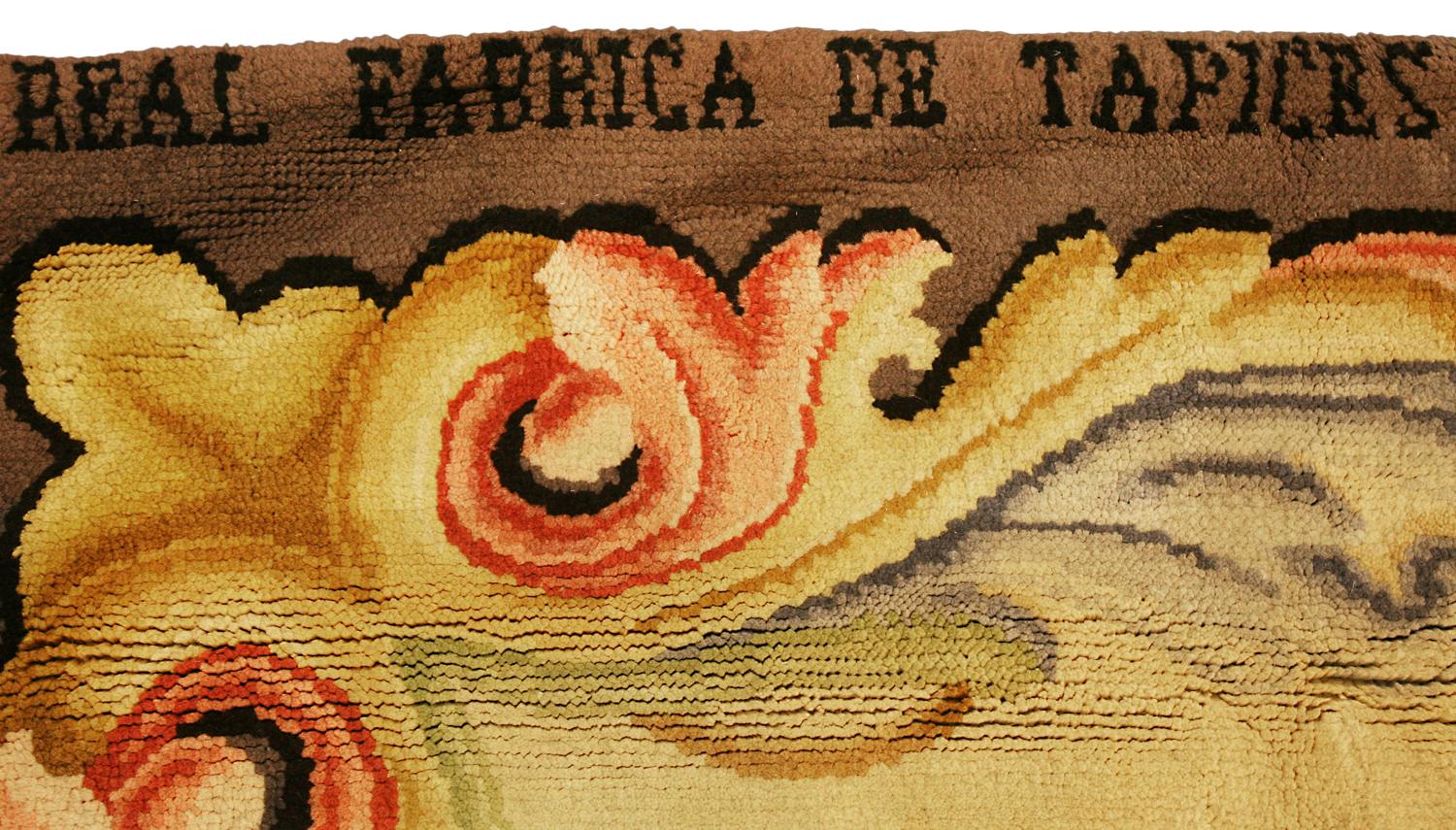 Spanischer Teppich im RENAULT-Design, signiert, Sonderanfertigung, 1930 im Zustand „Gut“ im Angebot in Ferrara, IT