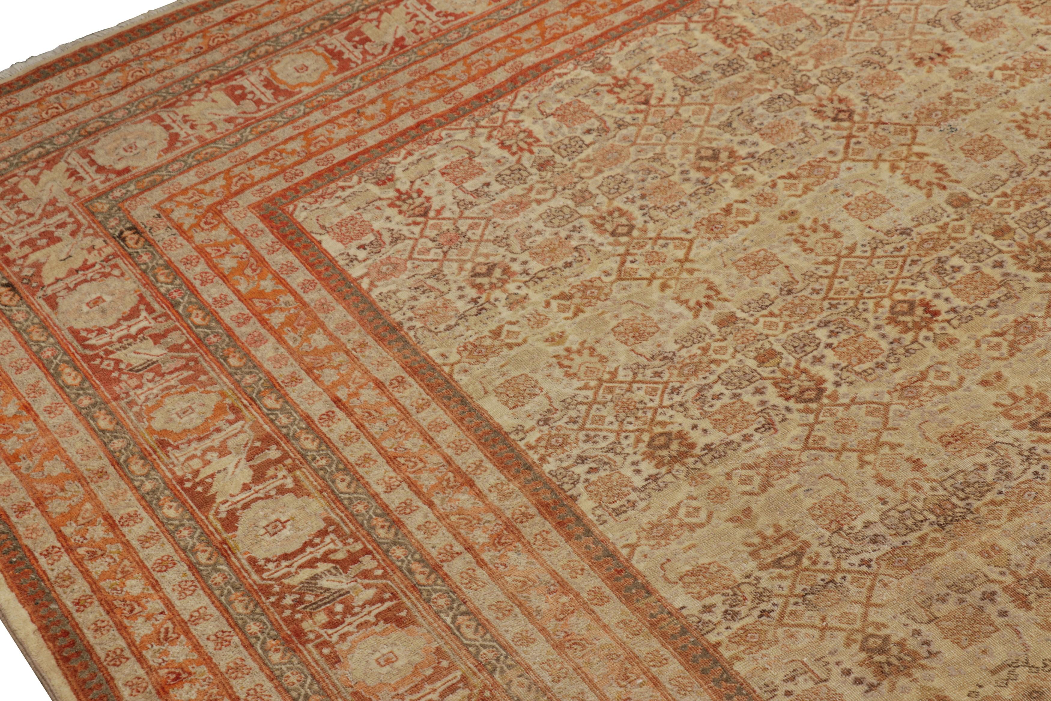 Persiano Tappeto Tabriz antico di grandi dimensioni con motivi floreali in oro e arancione - Rug & Kilim in vendita