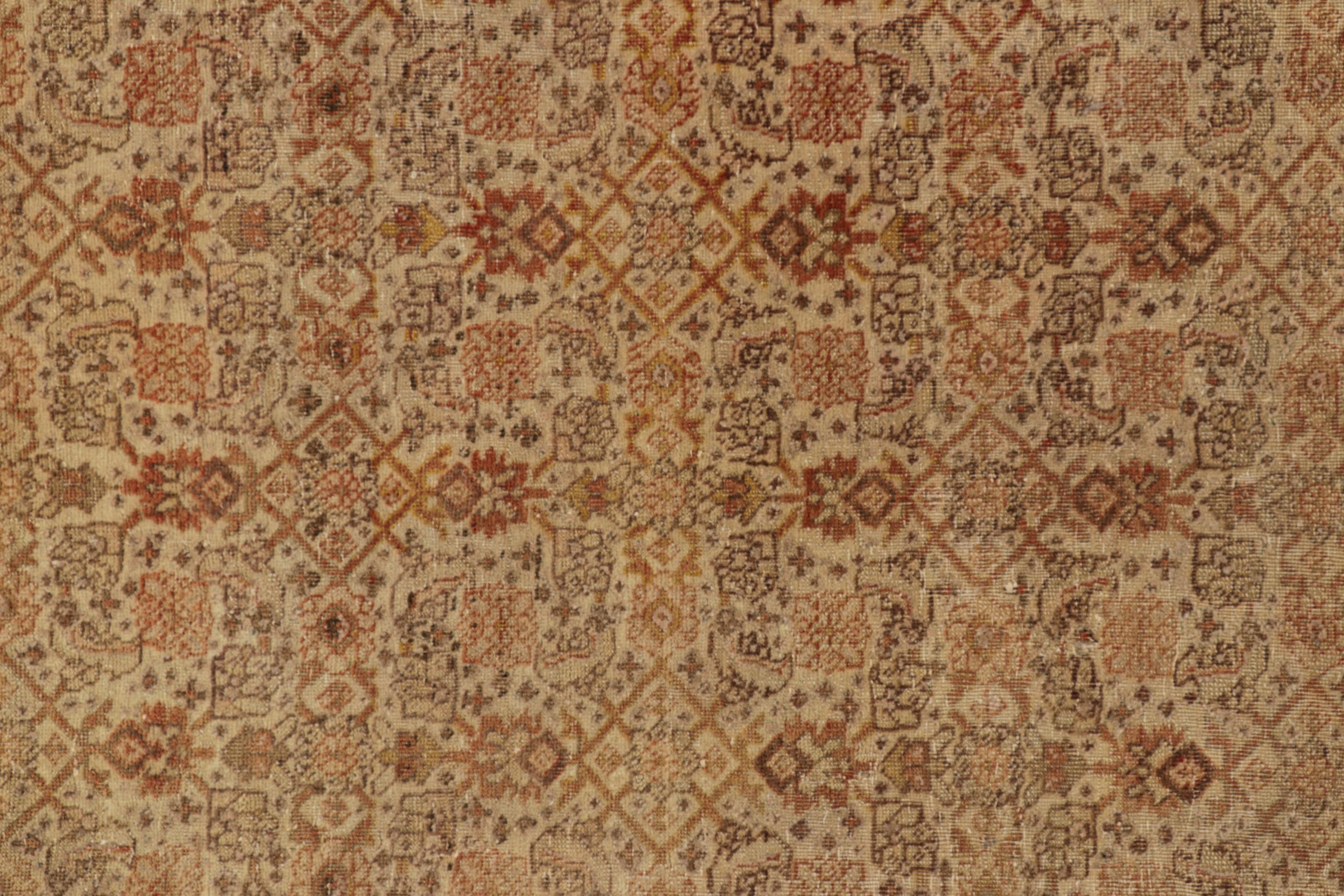 Lana Tappeto Tabriz antico di grandi dimensioni con motivi floreali in oro e arancione - Rug & Kilim in vendita
