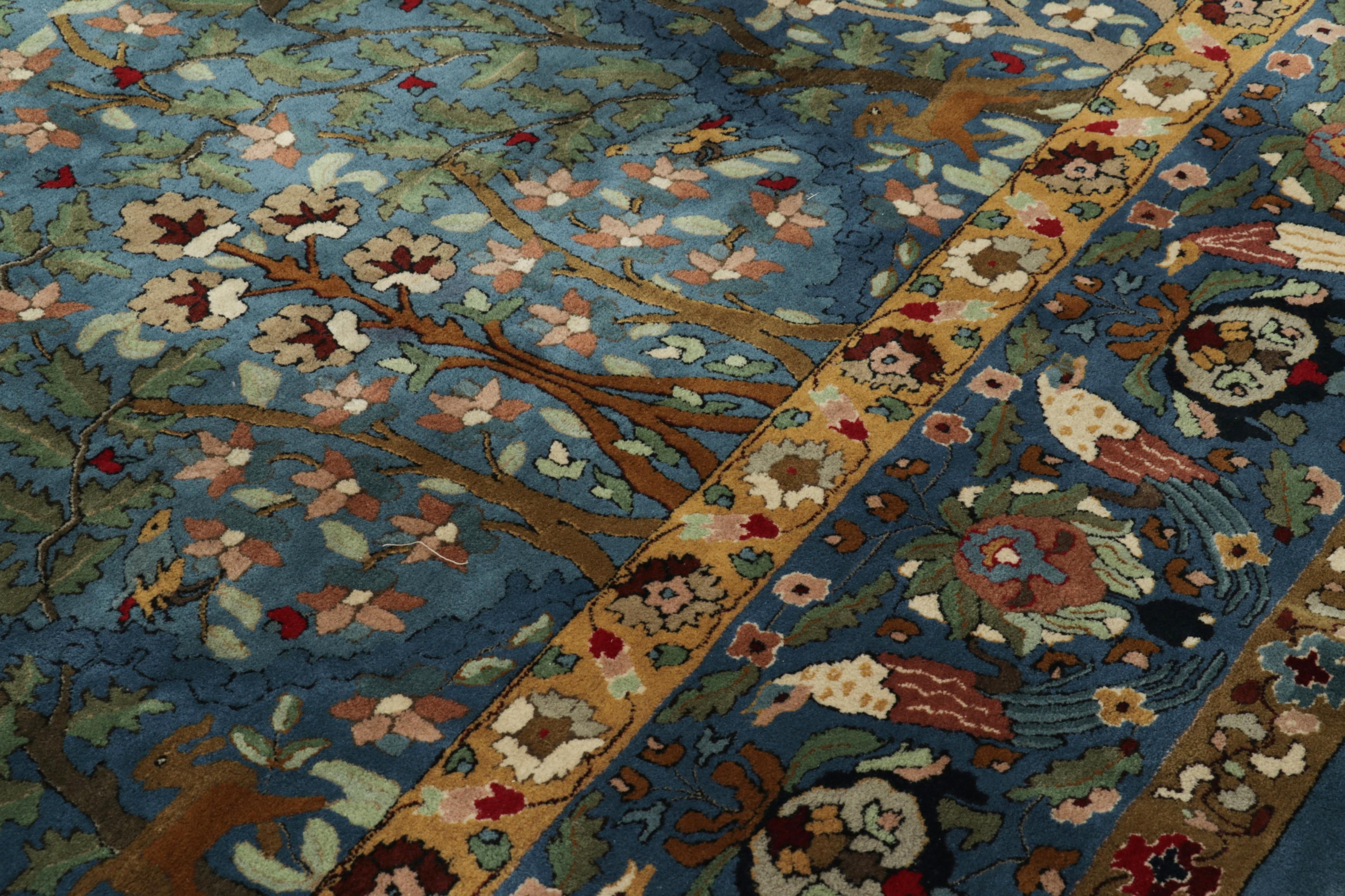 Alfombra antigua grande con ganchos Tetex, azul con motivos florales - Rug & Kilim Lana en venta