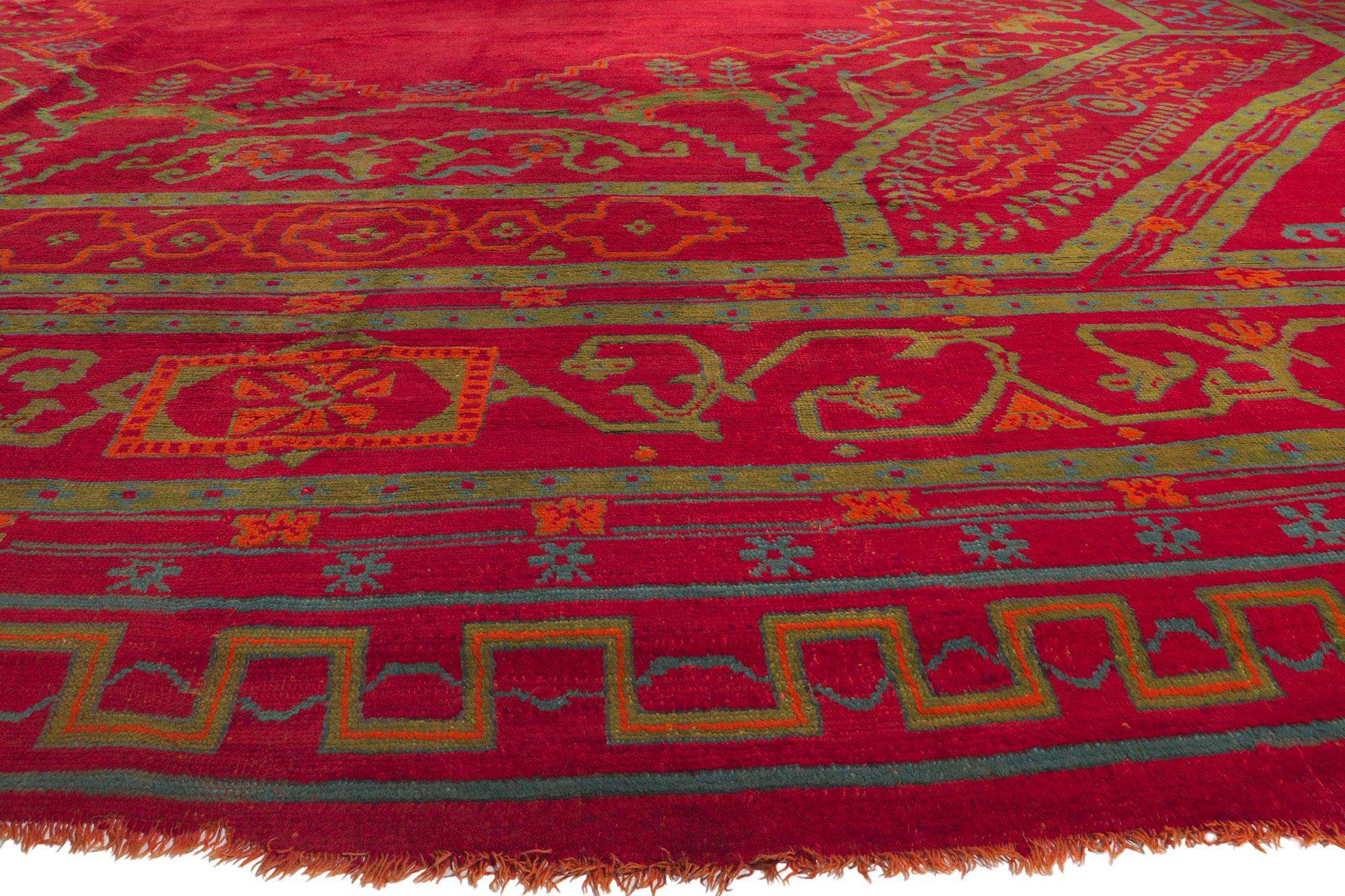 Noué à la main Tapis turc ancien surdimensionné Oushak, tapis de l'hôtel en vente