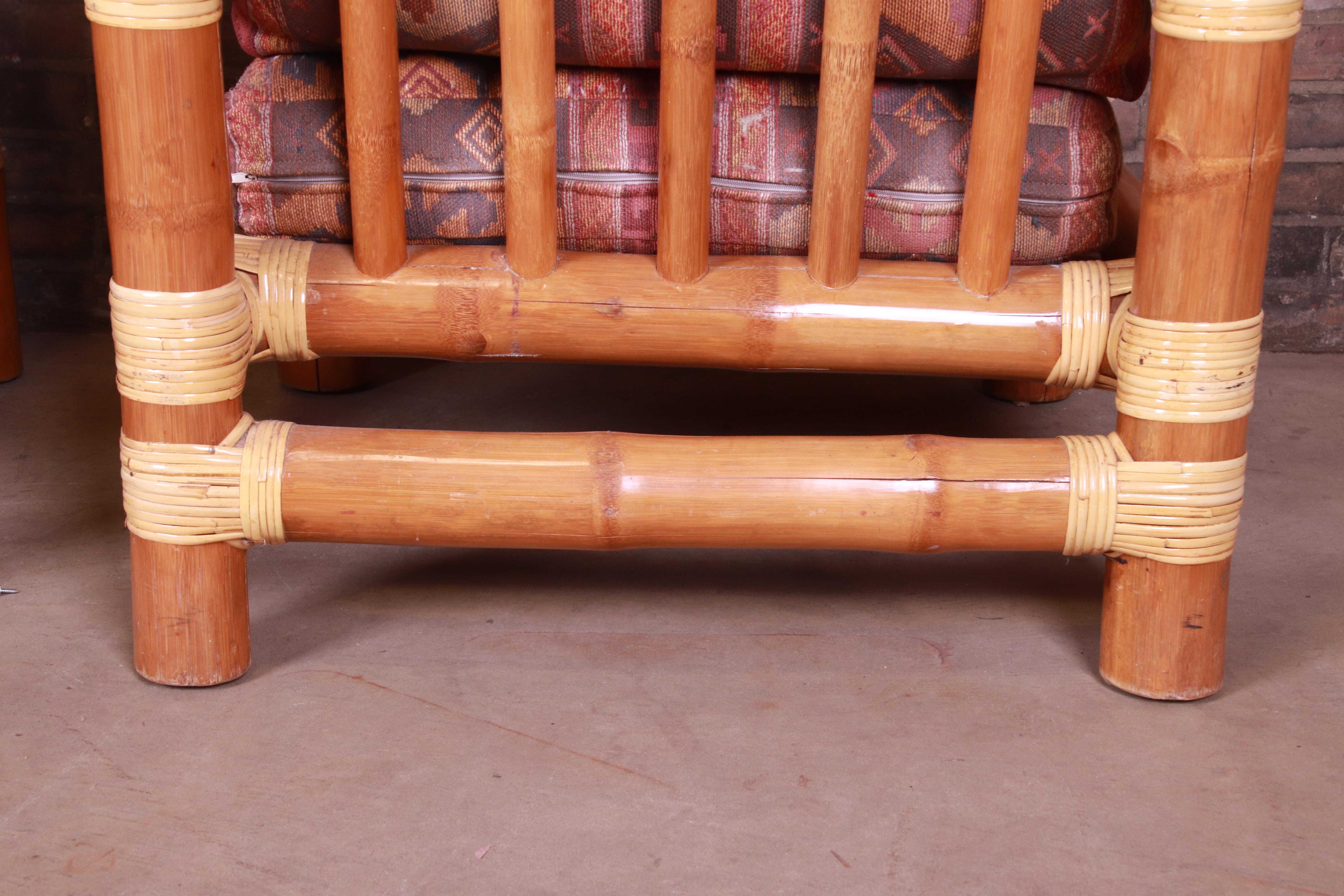 Fauteuils de salon et repose-pieds surdimensionnés en bambou et rotin en vente 12