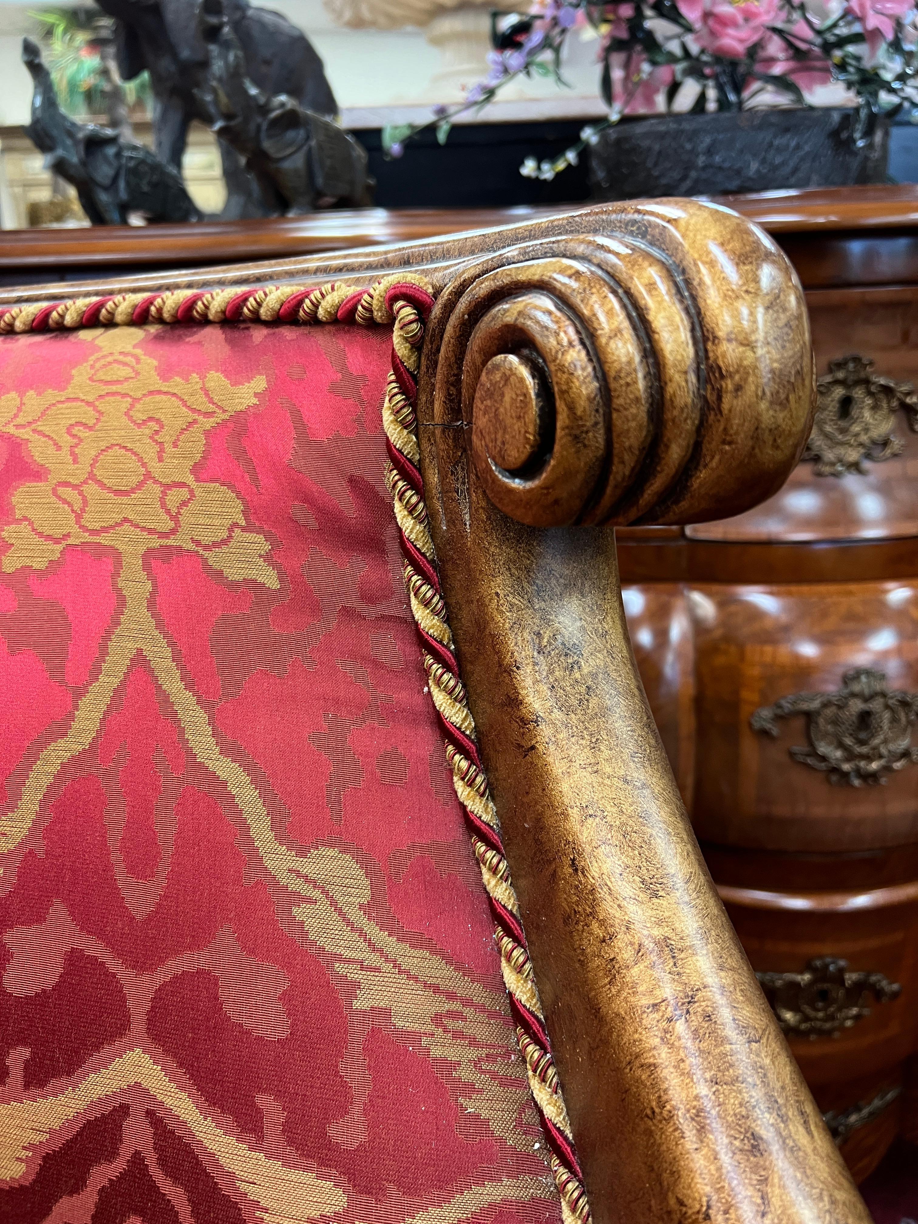 Chaise longue baroque surdimensionnée de Tomlinson en vente 4