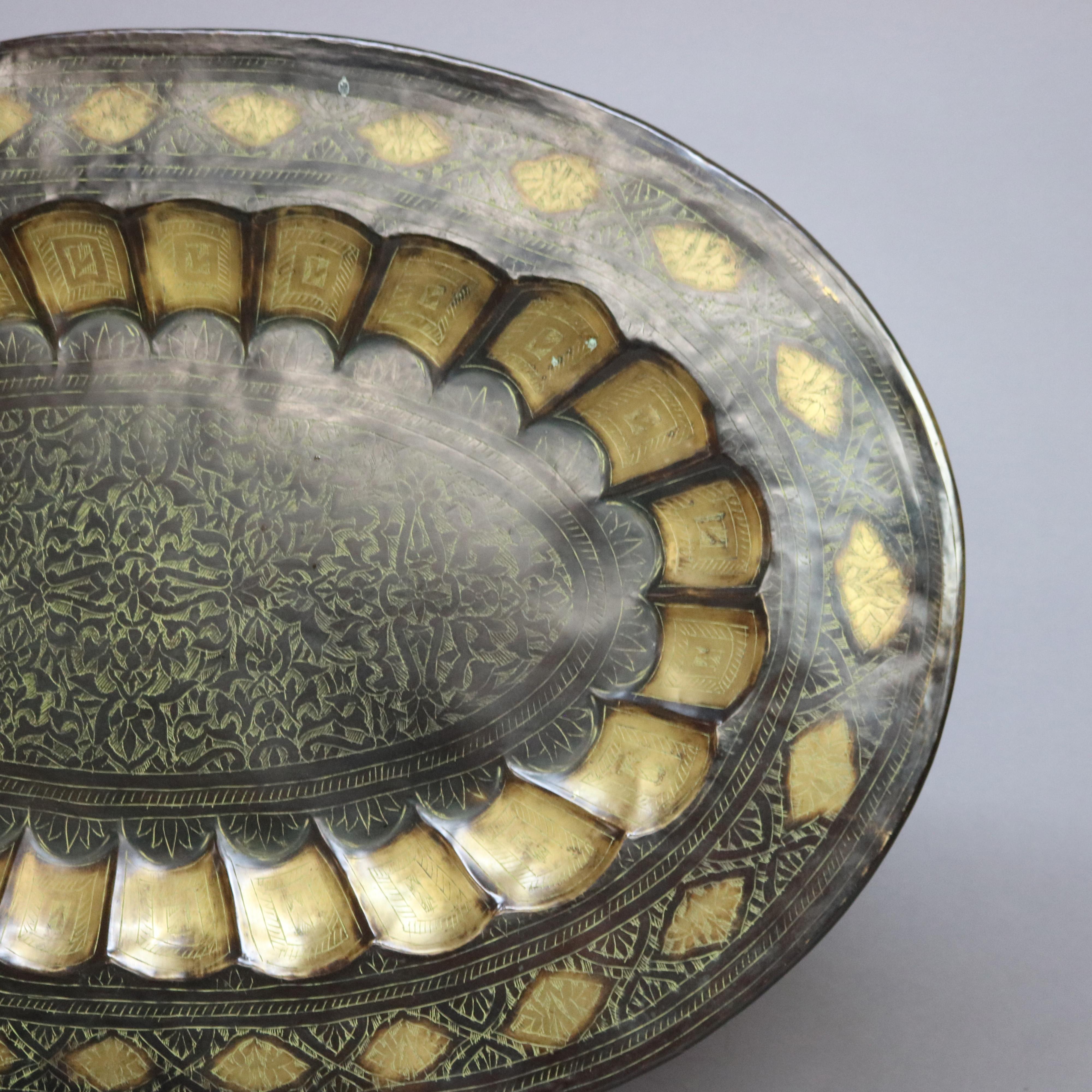 Oversized Brass Persian-Theme Oval Tray 20thC For Sale 3