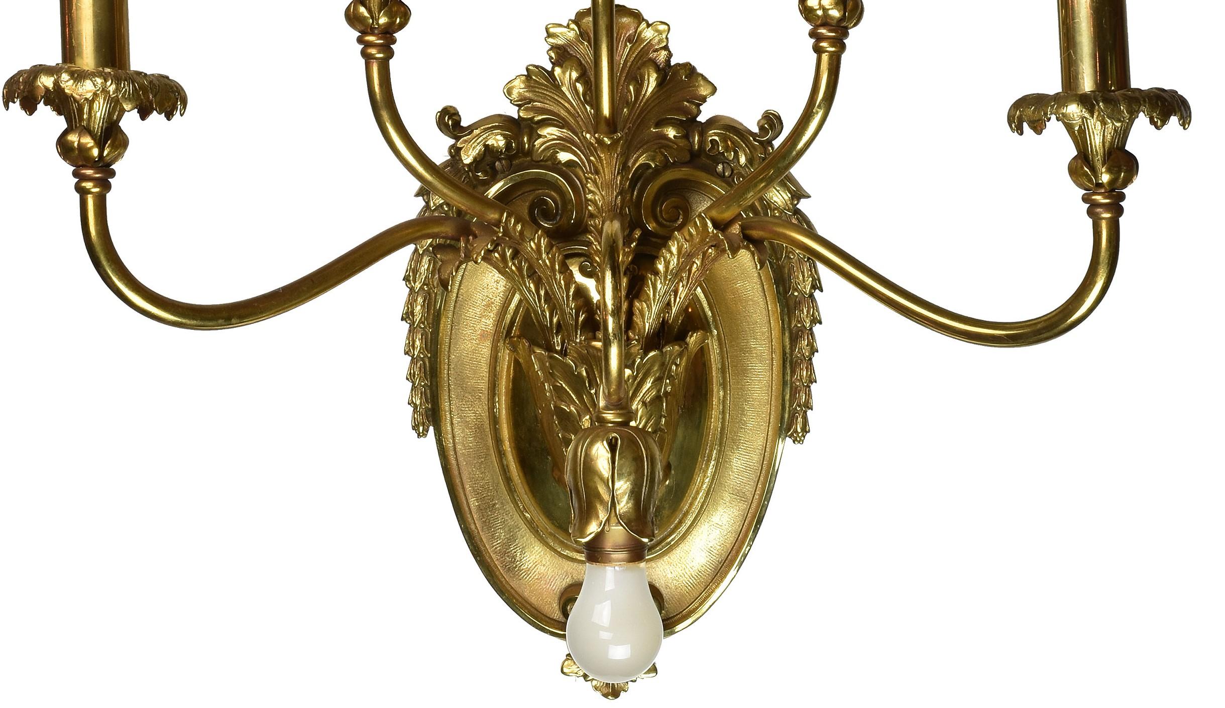 Oversized Cast Brass Sconce, Pair In Good Condition In Minneapolis, MN