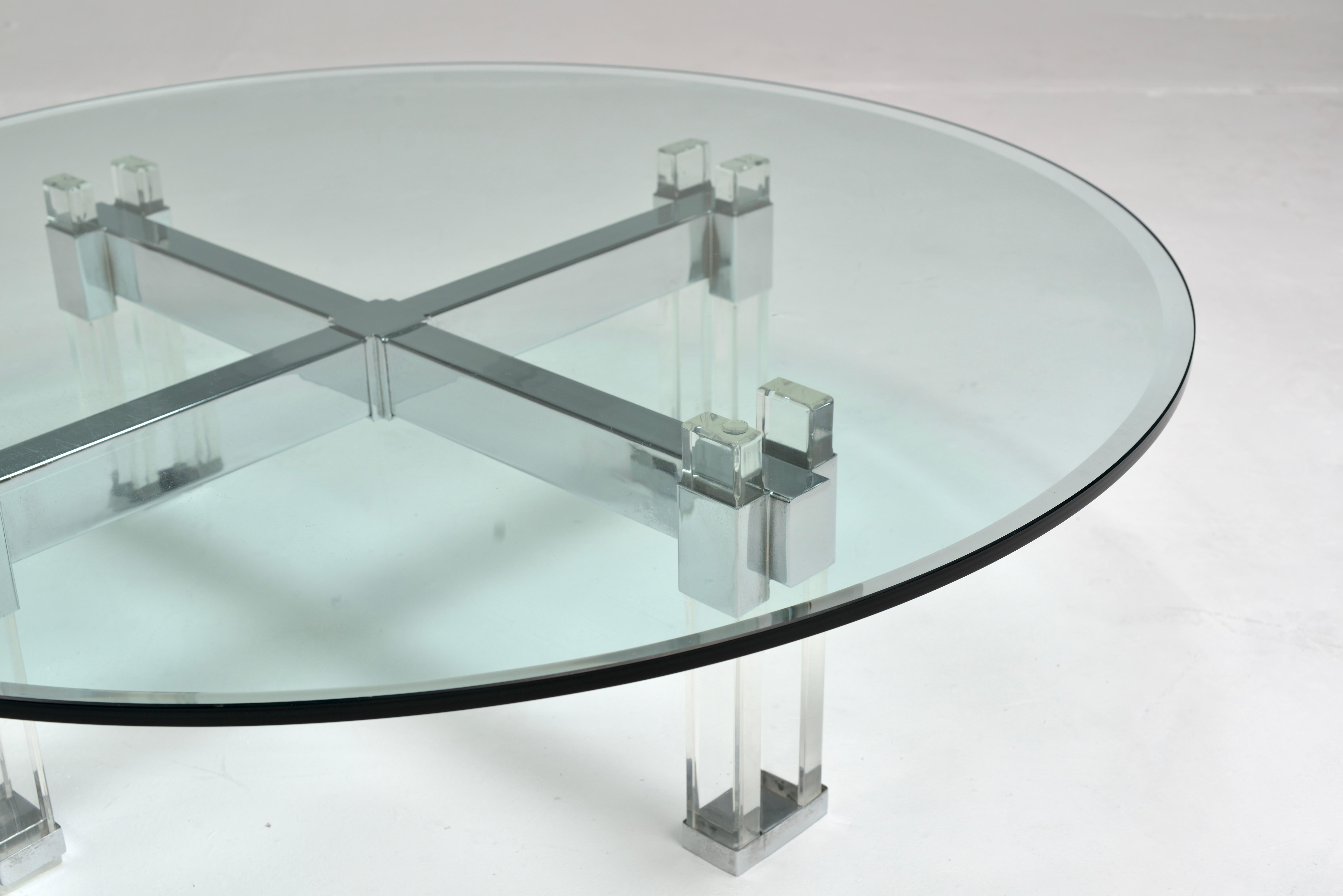 Charles Hollis Jones Couchtisch aus Lucit und Glas im Angebot 2