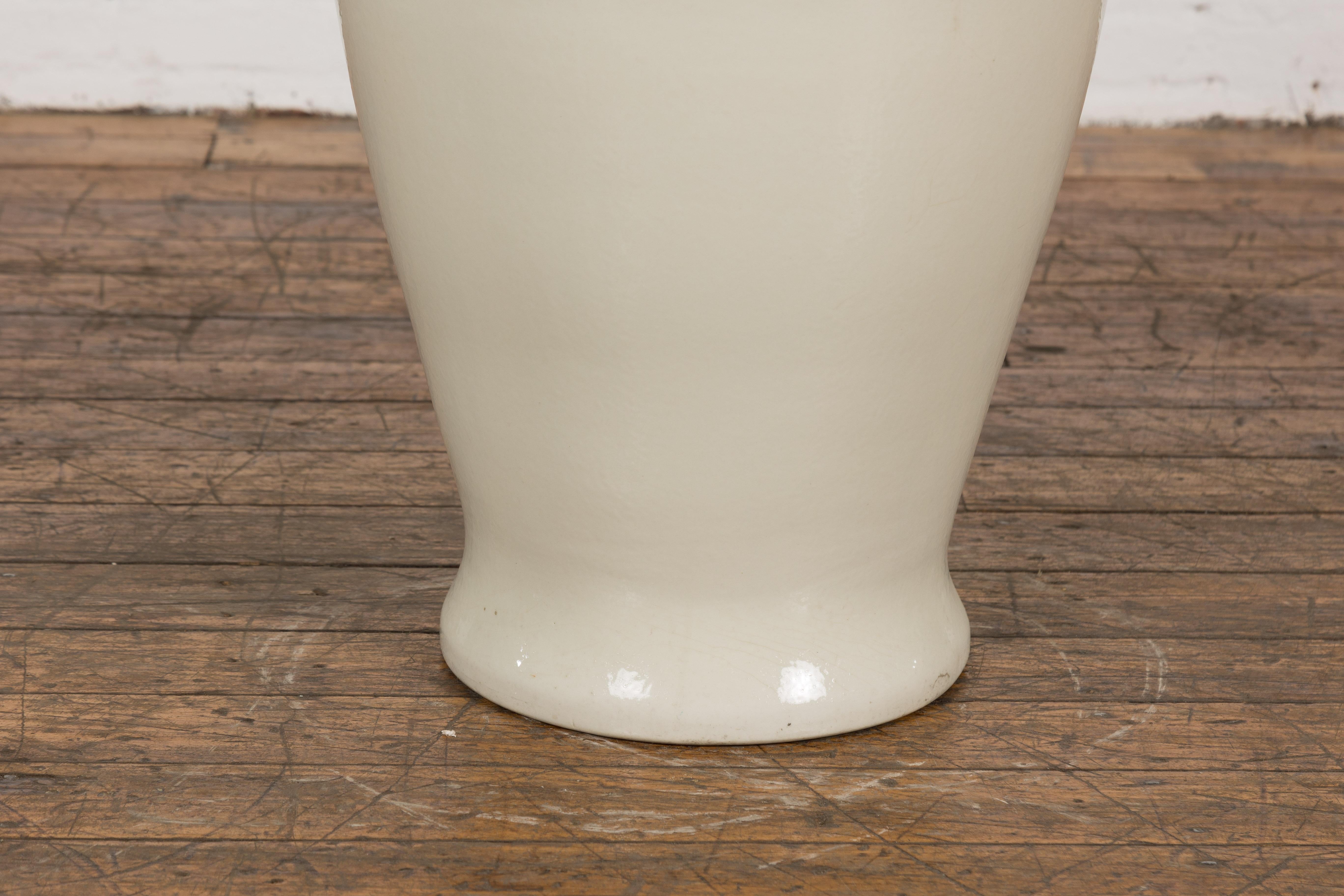 Oversized Chinese Vintage Altar Vase with Blanc de Chine Finish and Flaring Neck For Sale 3