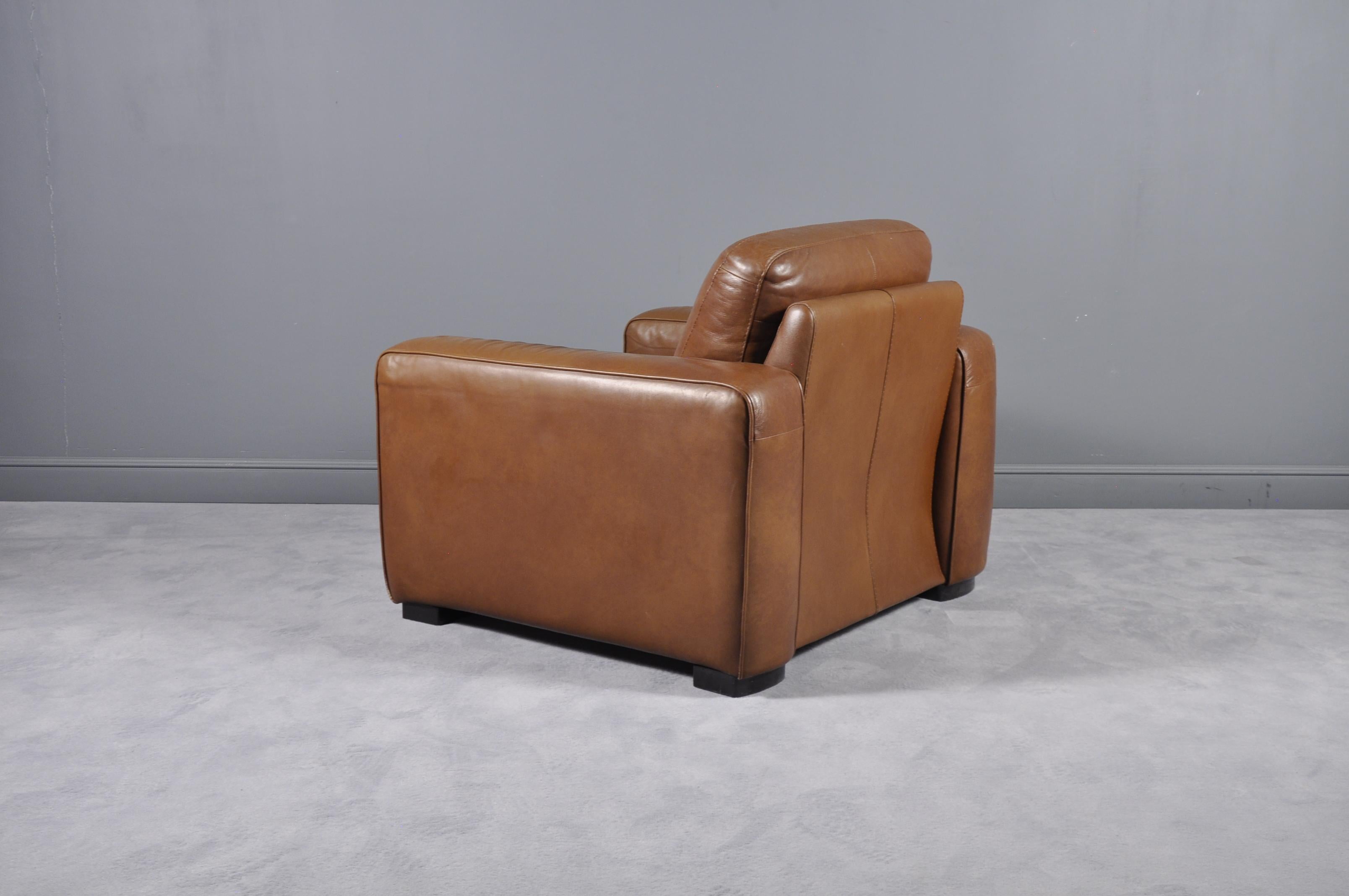 oversized leather club chair