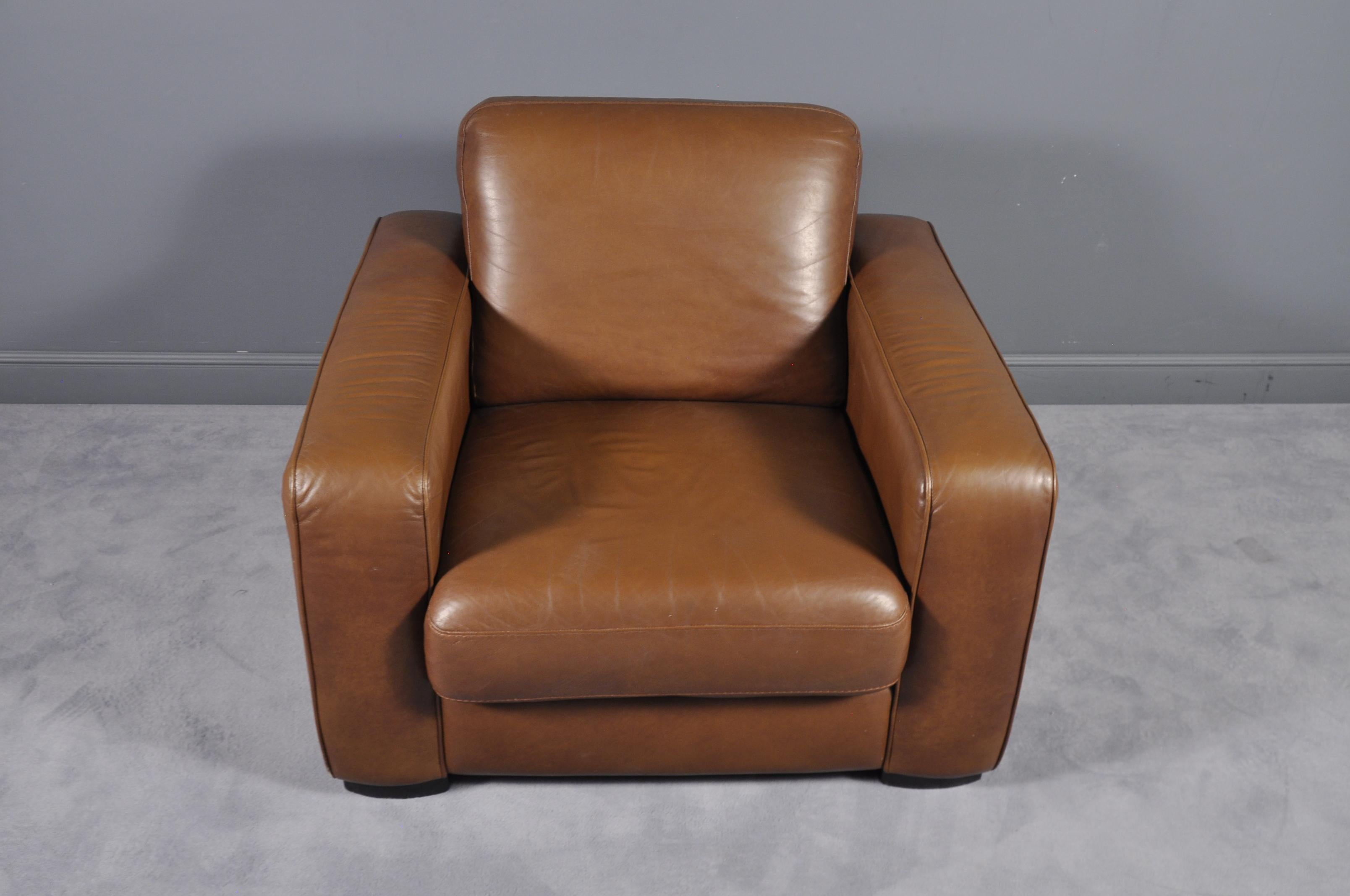 Oversized Cigar Brown High Quality Leather Club Chair For Sale 2