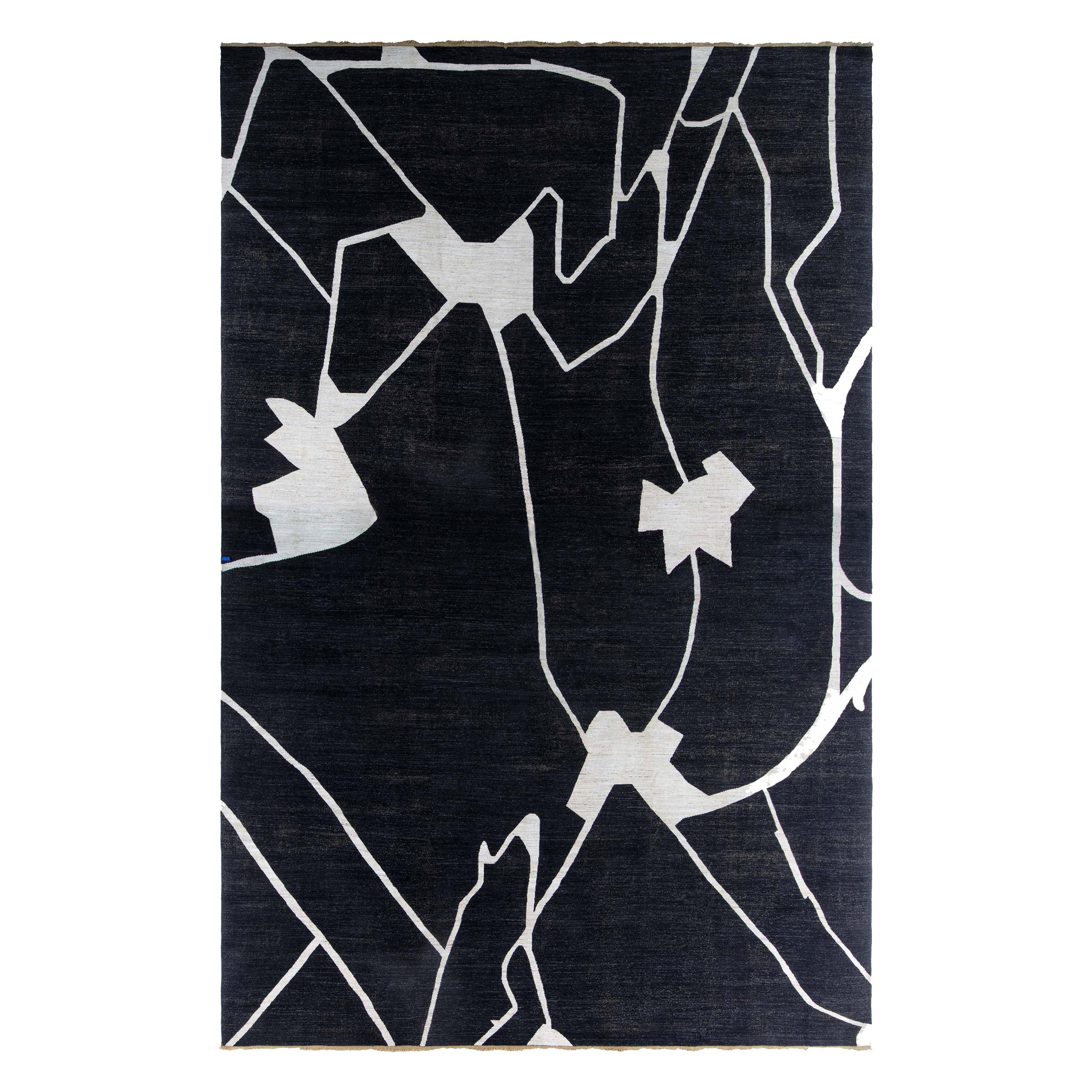 Tappeto Oversize Contemporary nero e beige in lana annodata a mano di Doris Leslie Blau in vendita