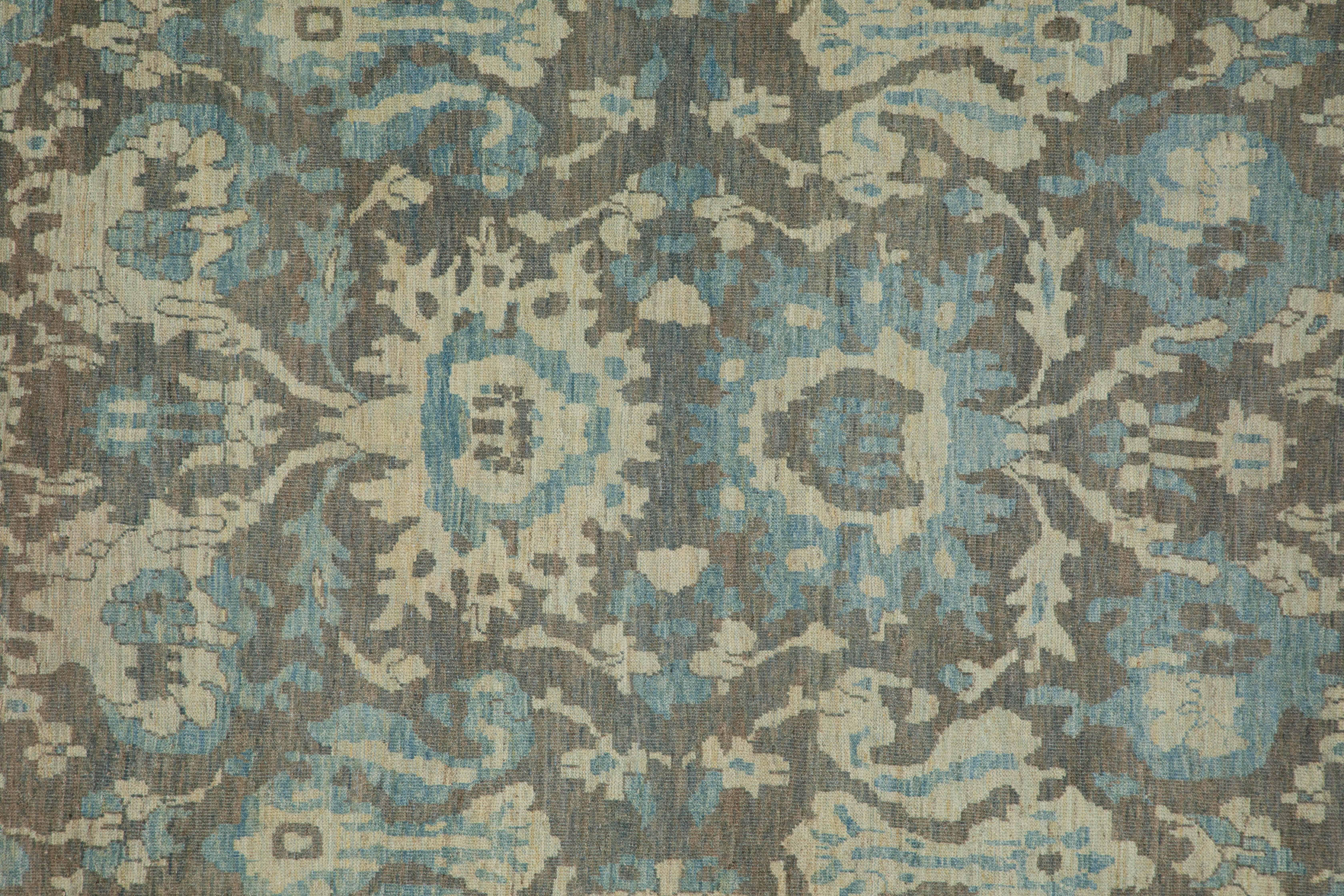 Contemporary Oversized Turkish Style Sultanabad Rug with Blue and Ivory Floral Details For Sale
