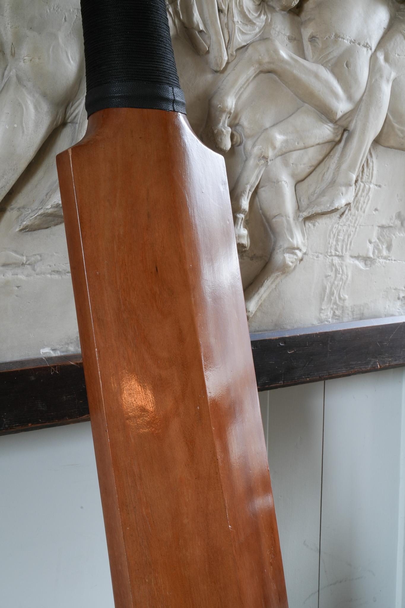 Oversized Cricket Bat In Good Condition For Sale In Conwy, GB