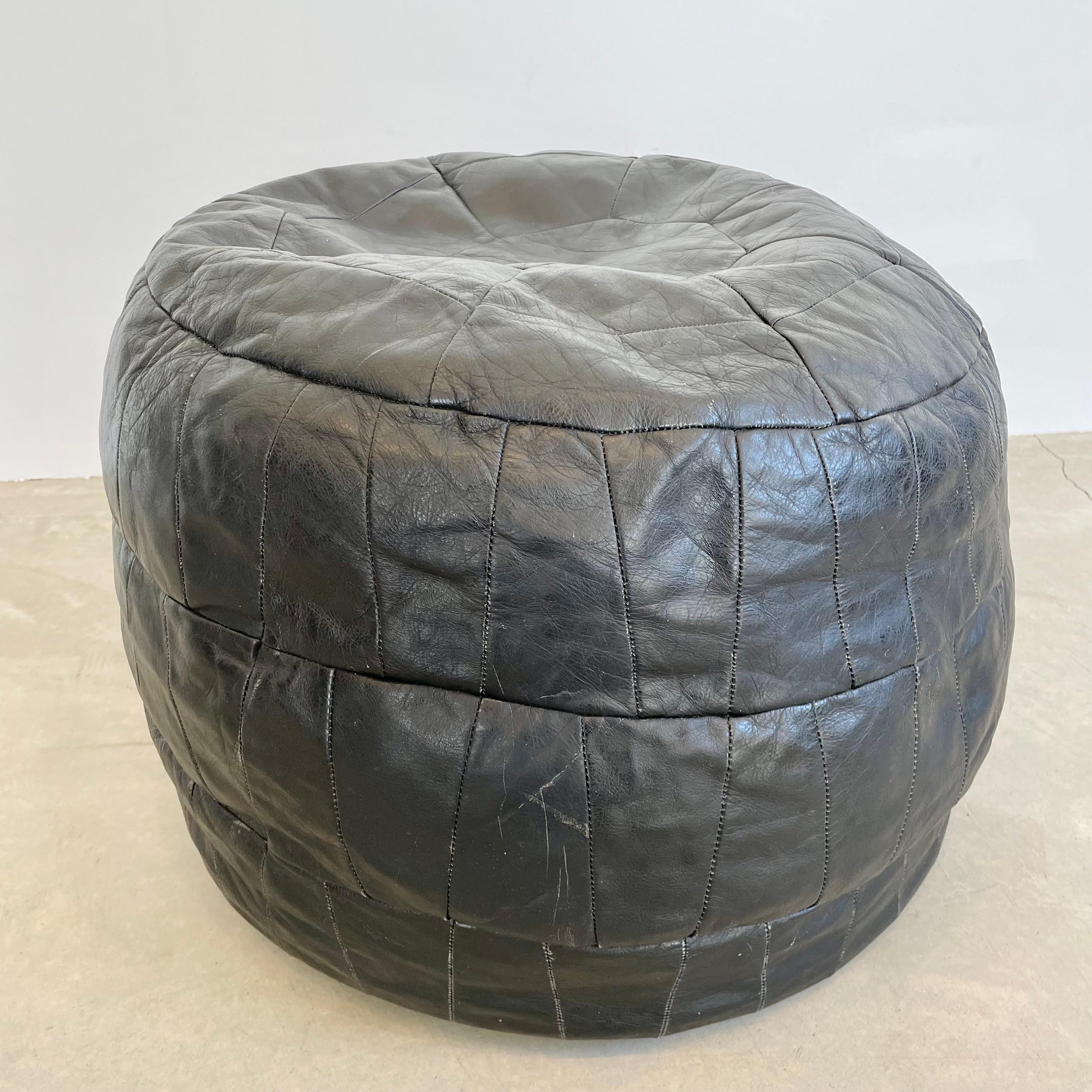 Oversized De Sede Black Leather Patchwork Ottoman, 1960s Switzerland In Good Condition For Sale In Los Angeles, CA
