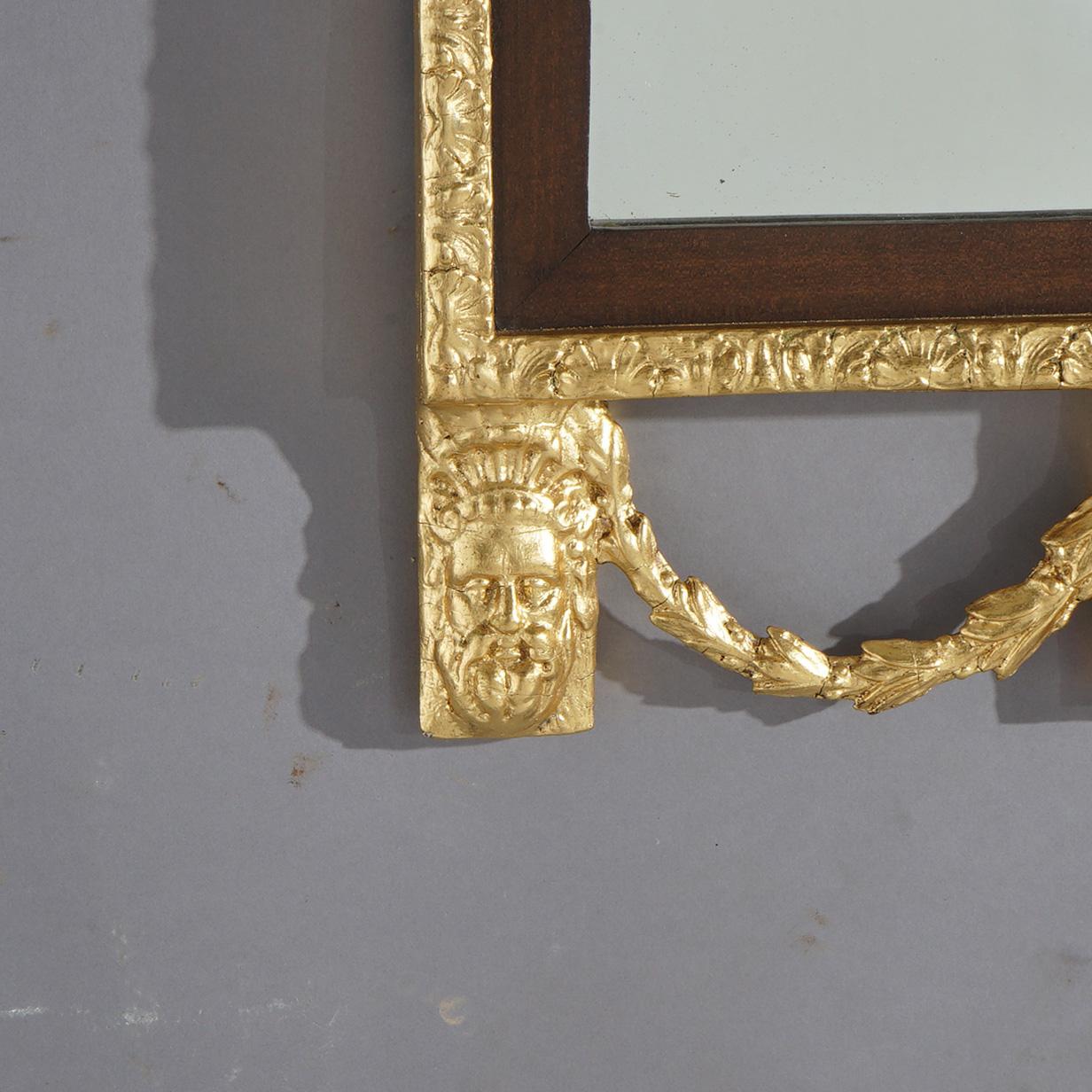 Miroir mural fédéral surdimensionné en bois doré et acajou avec aigle et campanules 20e siècle en vente 1