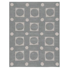 Tapis géométrique surdimensionné en soie grise et blanche nouée à la main de Doris Leslie Blau