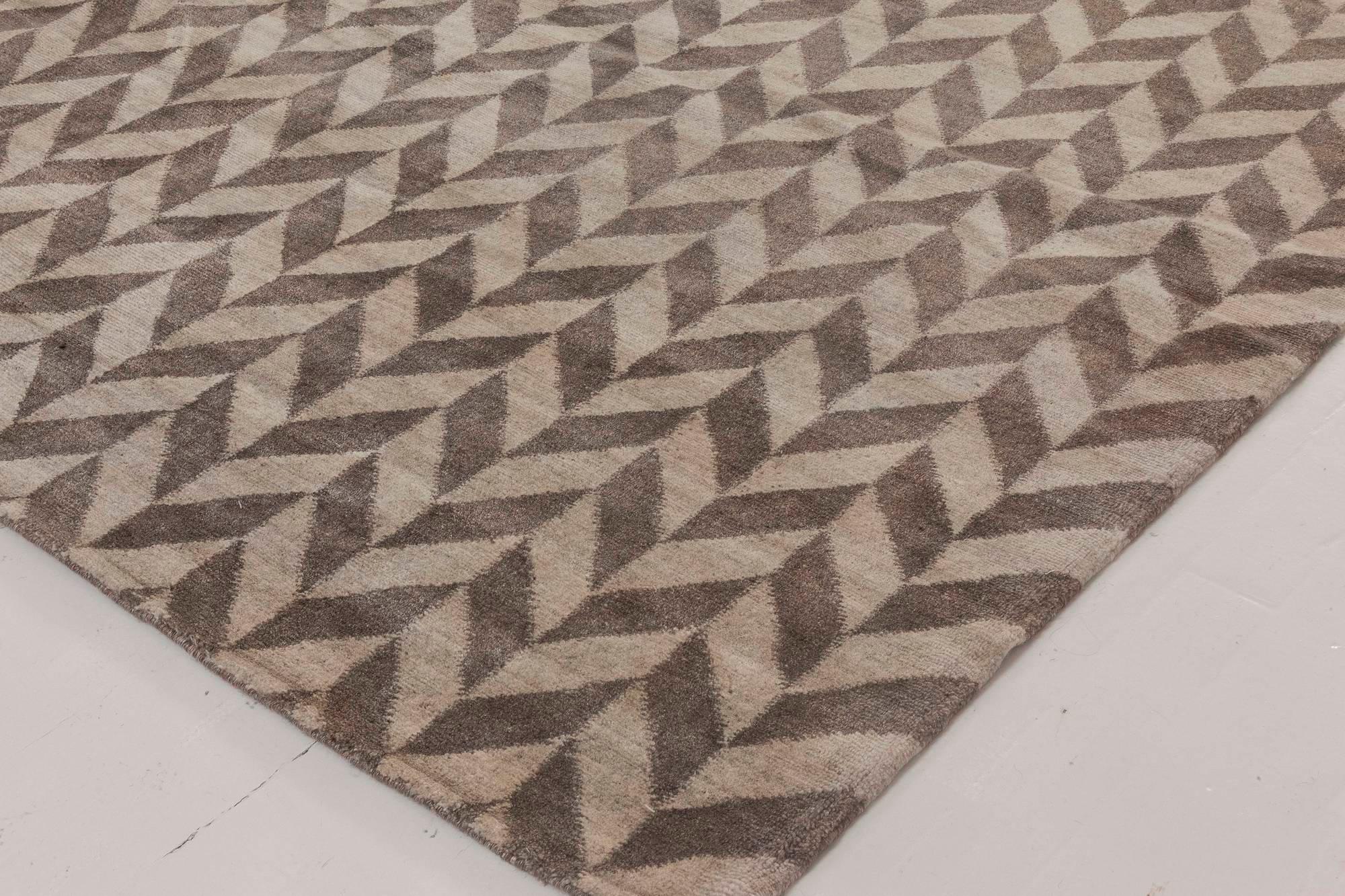 Oversized Geometric Terra Rug in Natural Wool by Doris Leslie Blau In New Condition For Sale In New York, NY