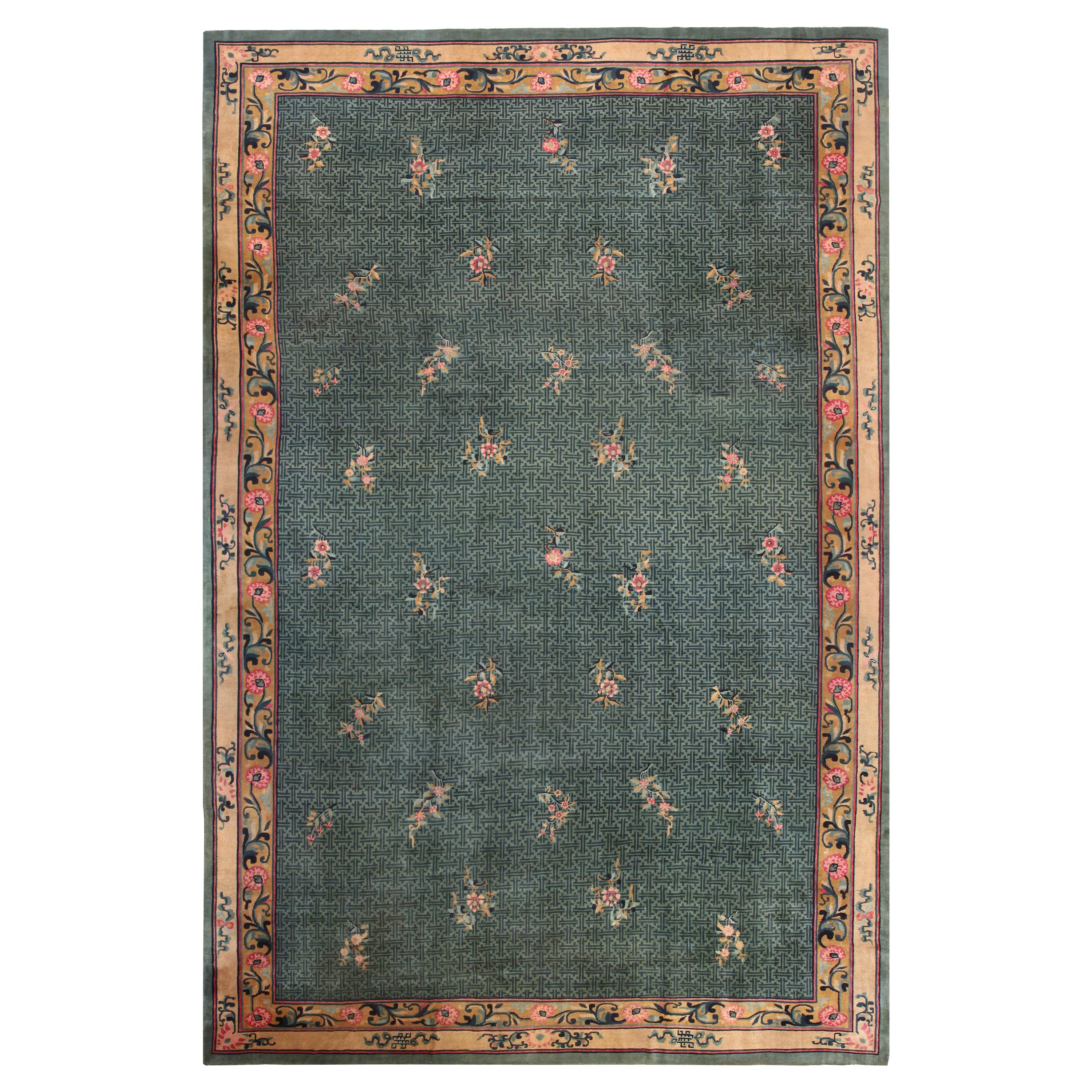 Antique Chinese Rug. 14 ft x 21 ft 6 in