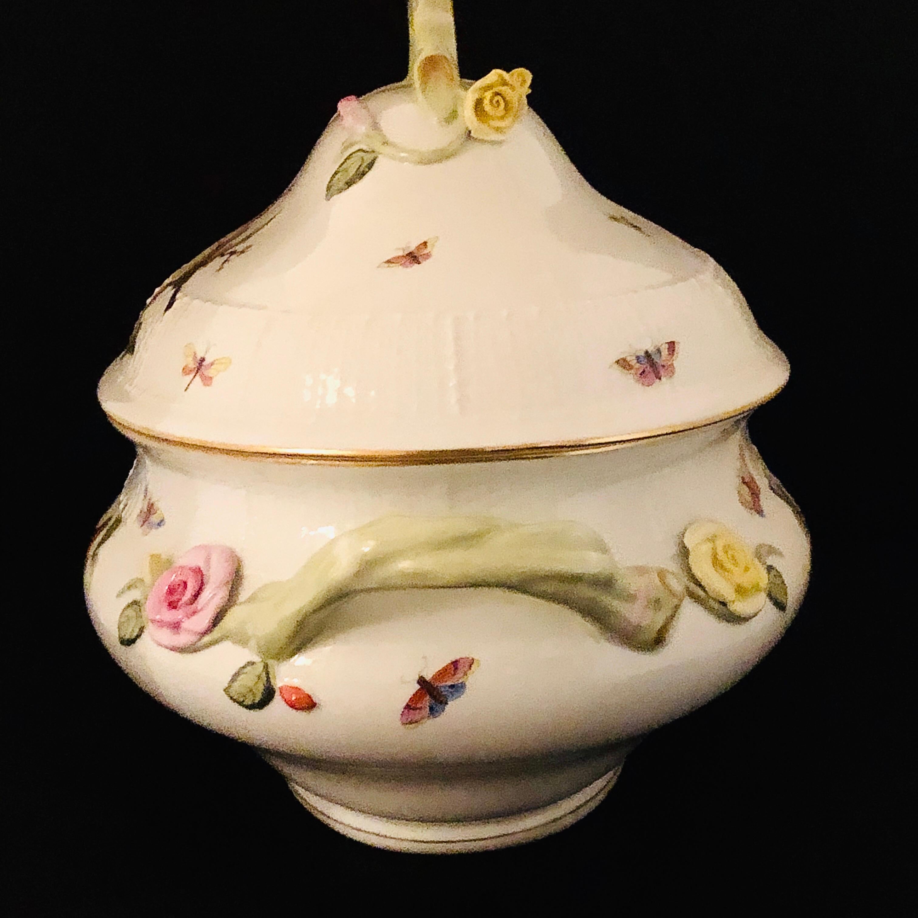 Oversized Herend Rothschild Bird Soup Tureen with Raised Flower Decoration In Good Condition In Boston, MA