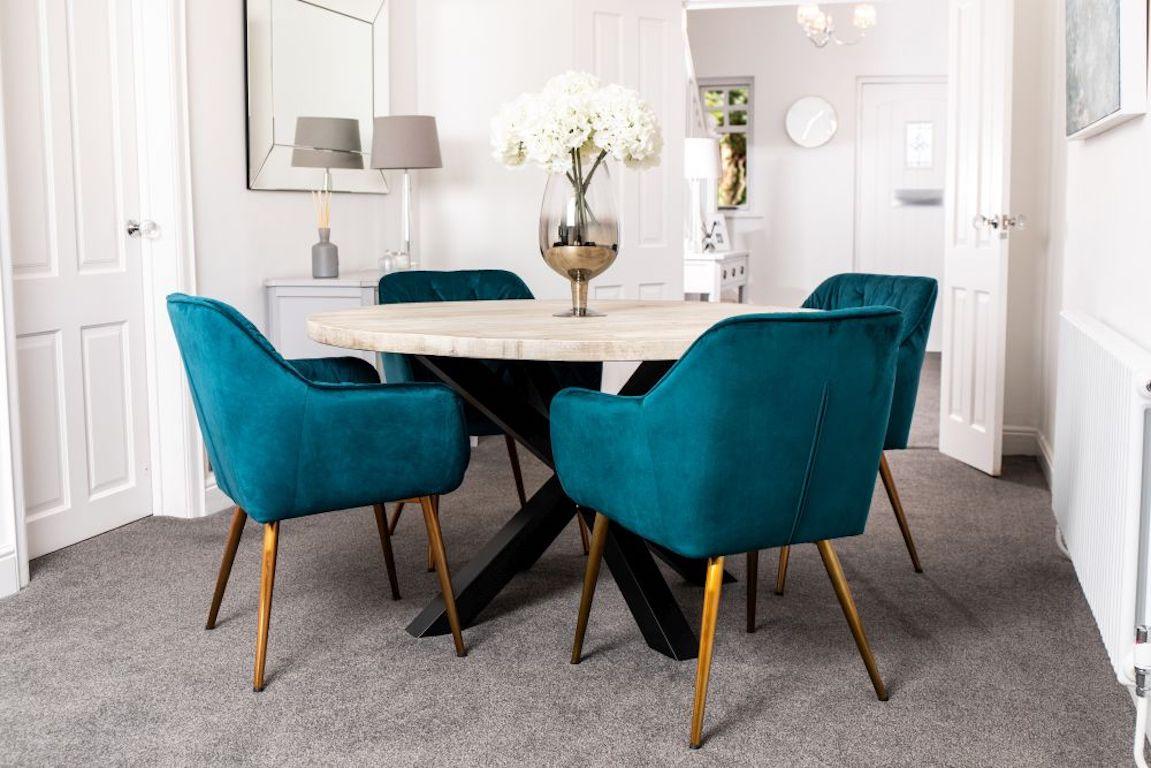 oversized round dining table