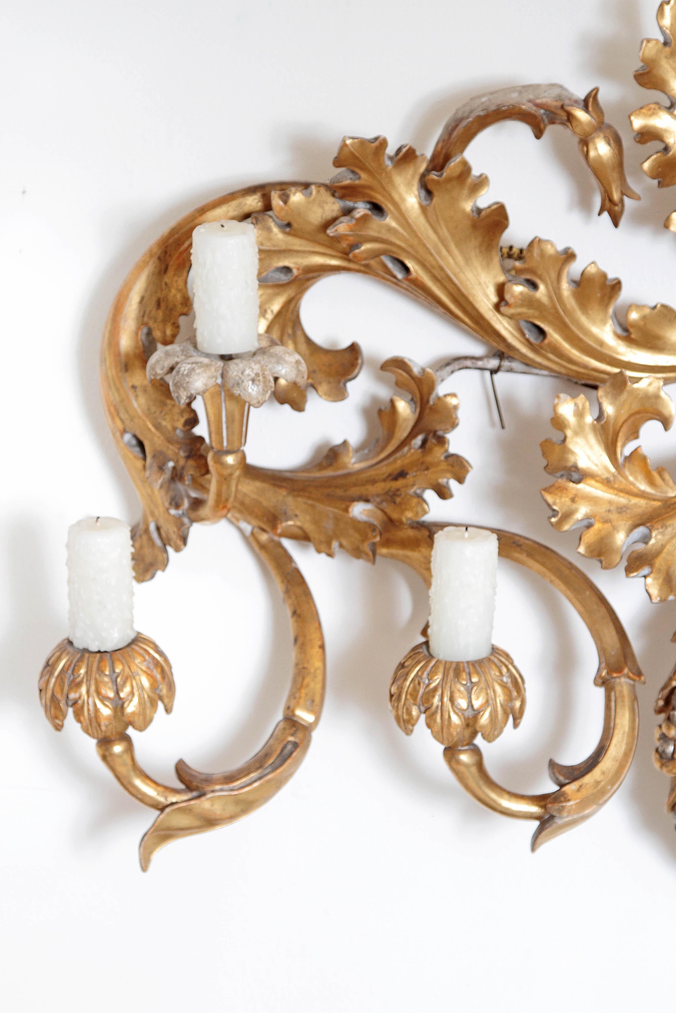 Hand-Carved Oversized Italian Baroque Style Seven-Arm Gilt and Silvered Wood Wall Sconce