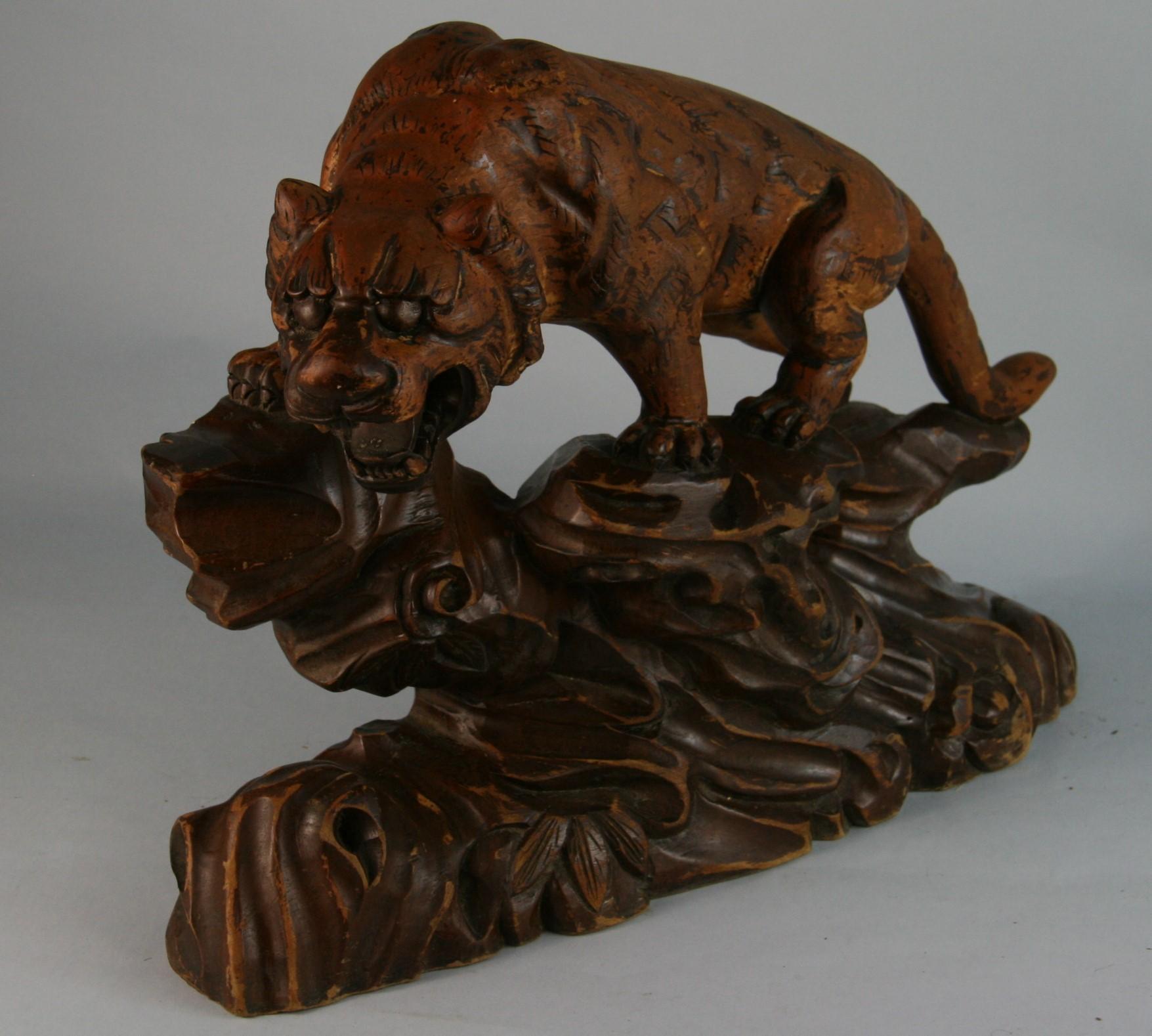 Oversized Japanese Hand Carved Tiger Sculpture In Good Condition In Douglas Manor, NY